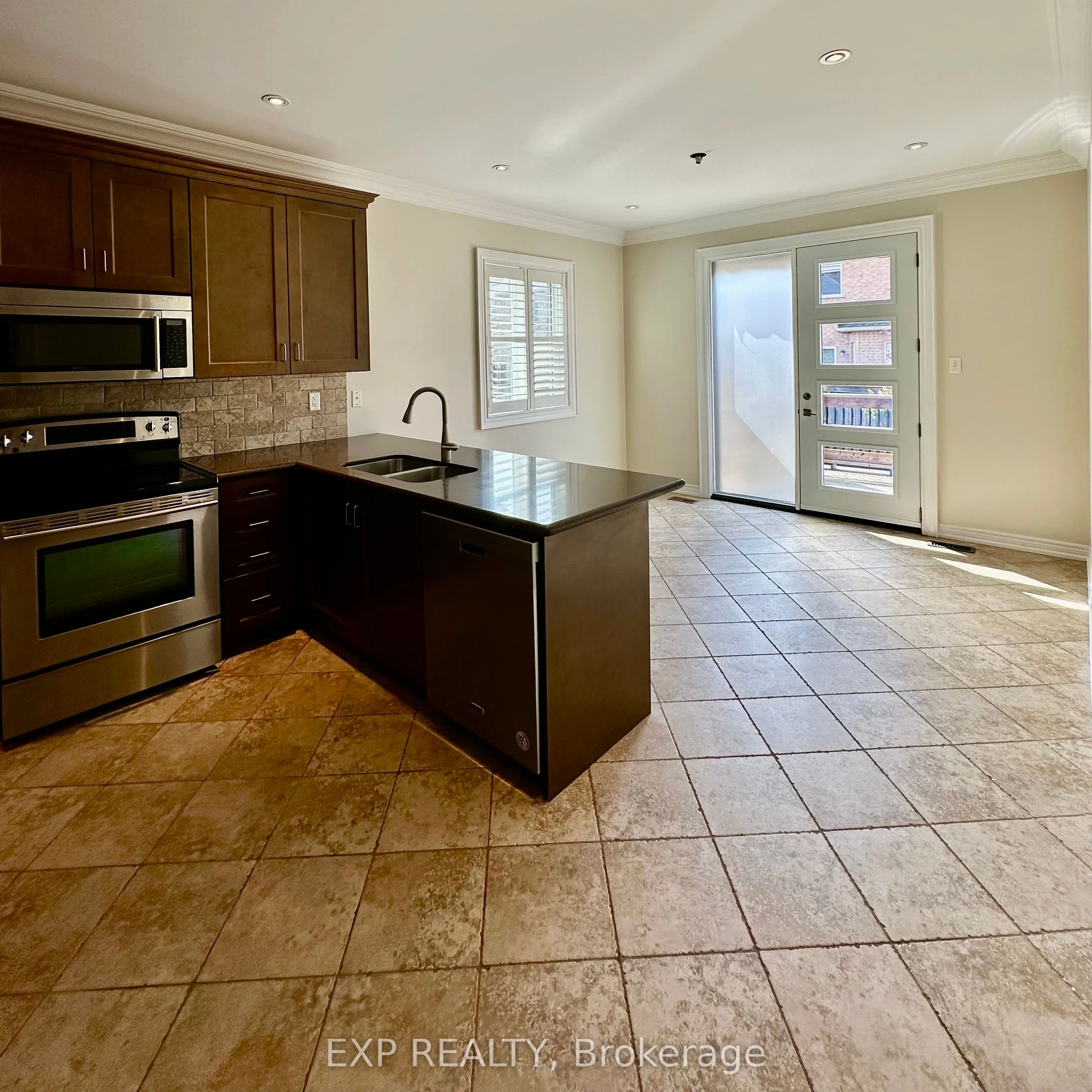 27 Butterwood Lane