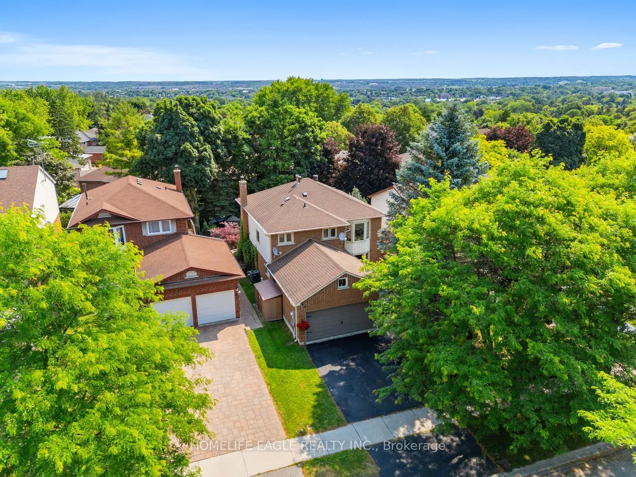 30 Moffat Crescent