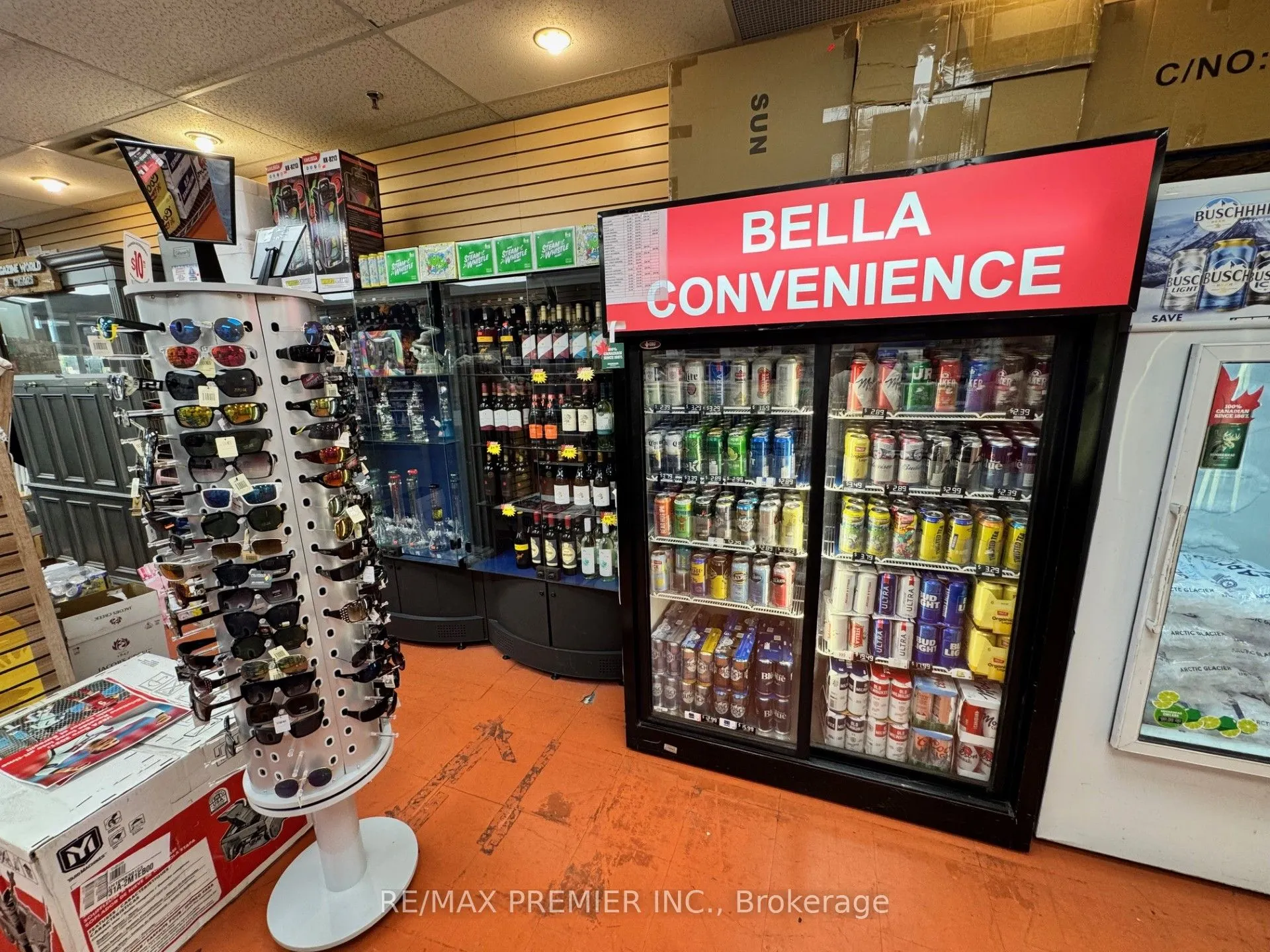 1111 Davis Drive, #17