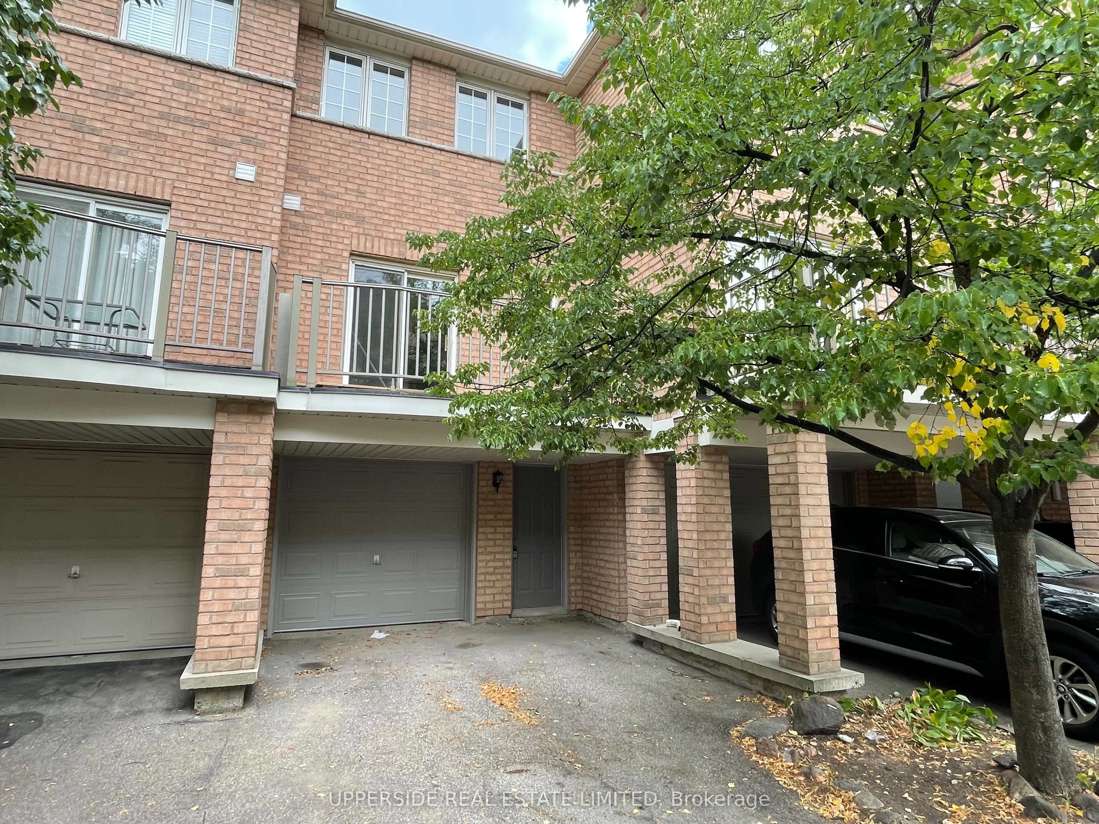23 Observatory Lane, #10