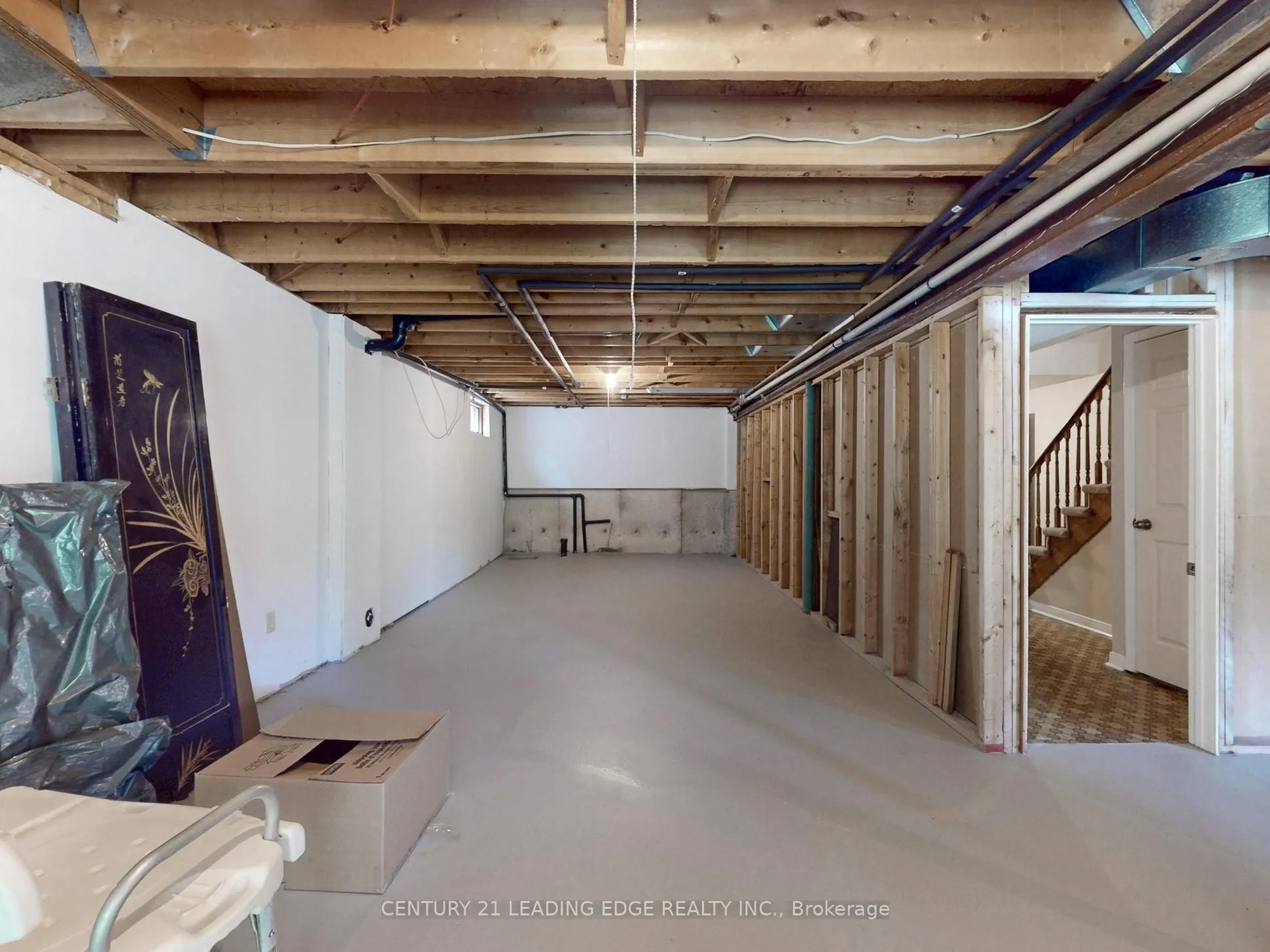 547 Village Parkway