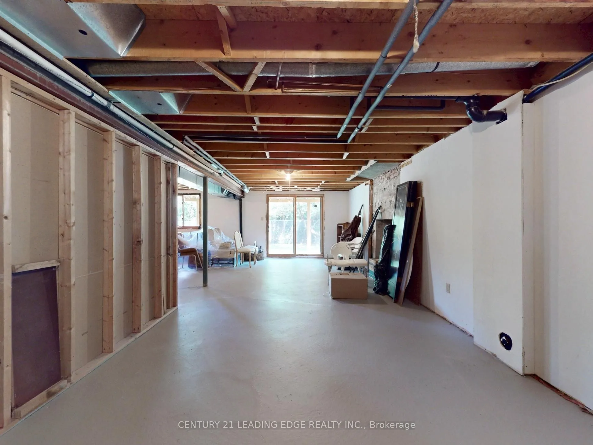 547 Village Parkway