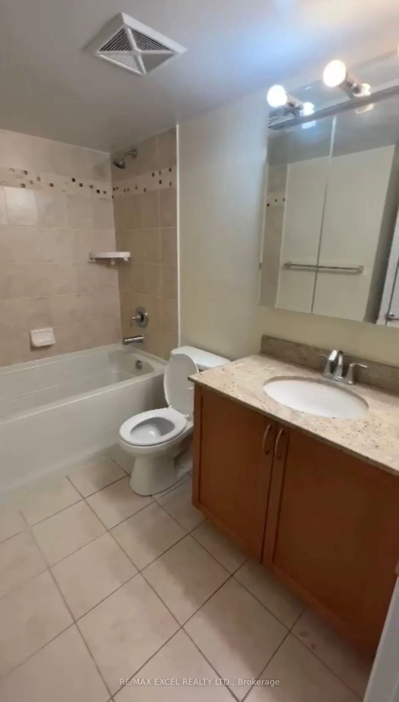 75 King William Crescent, #707