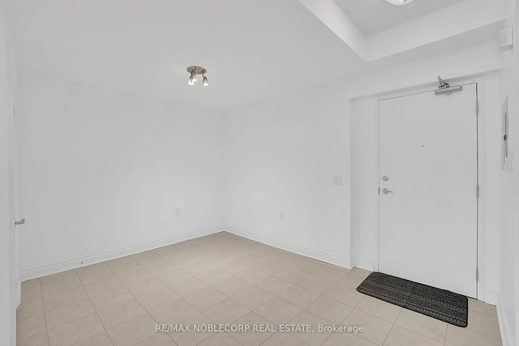 8201 Islington Avenue, #421