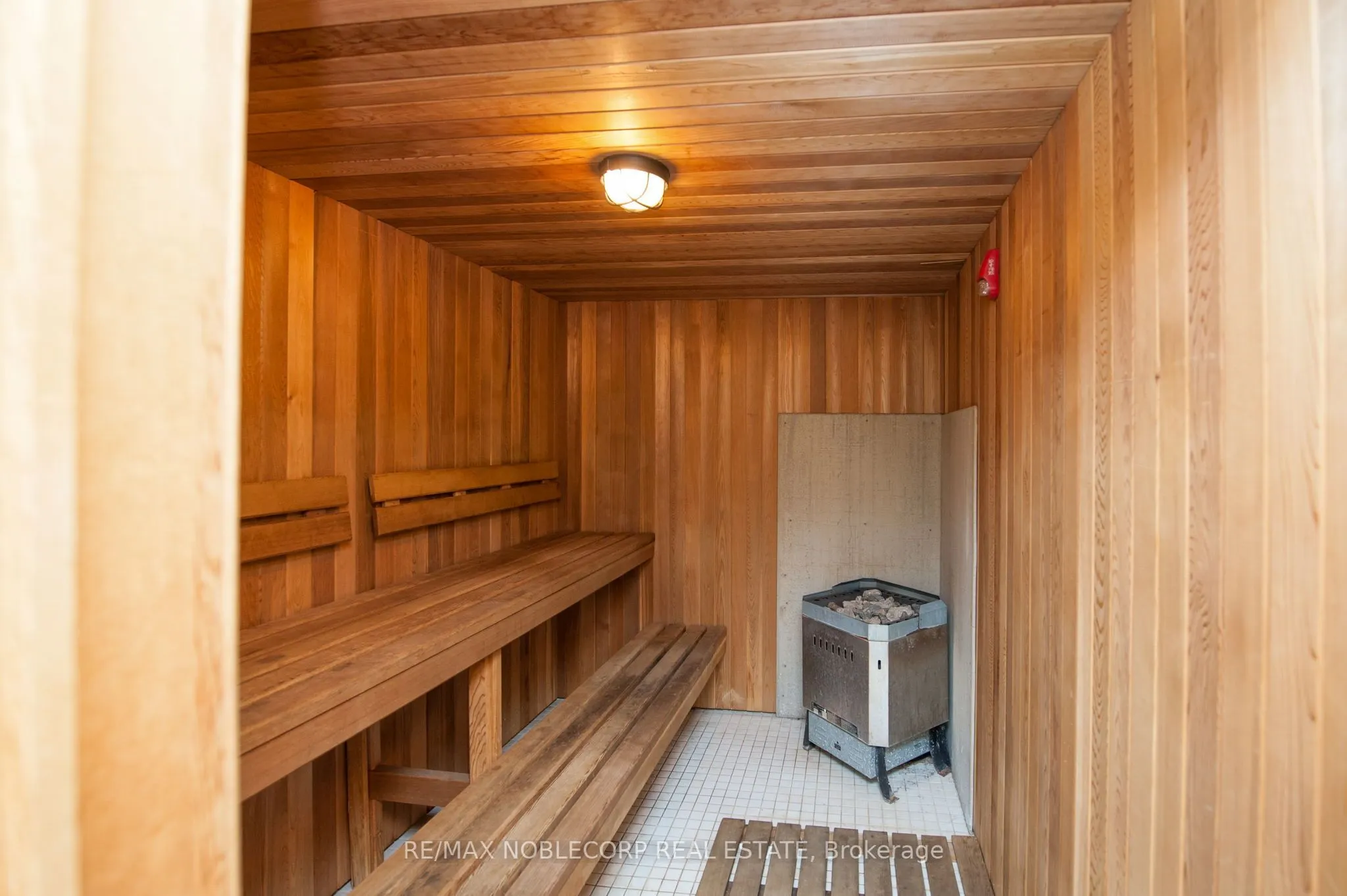 8201 Islington Avenue, #421