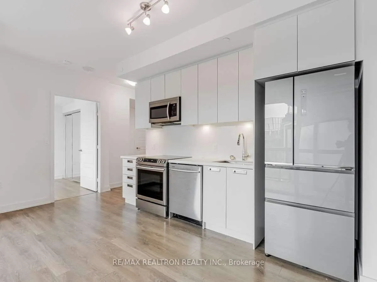 375 Sea Ray Avenue, #325
