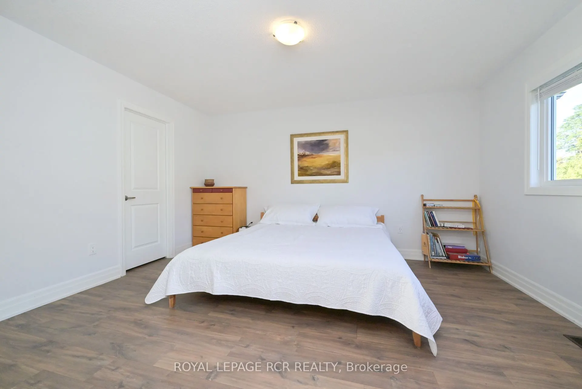 96 Wood Crescent