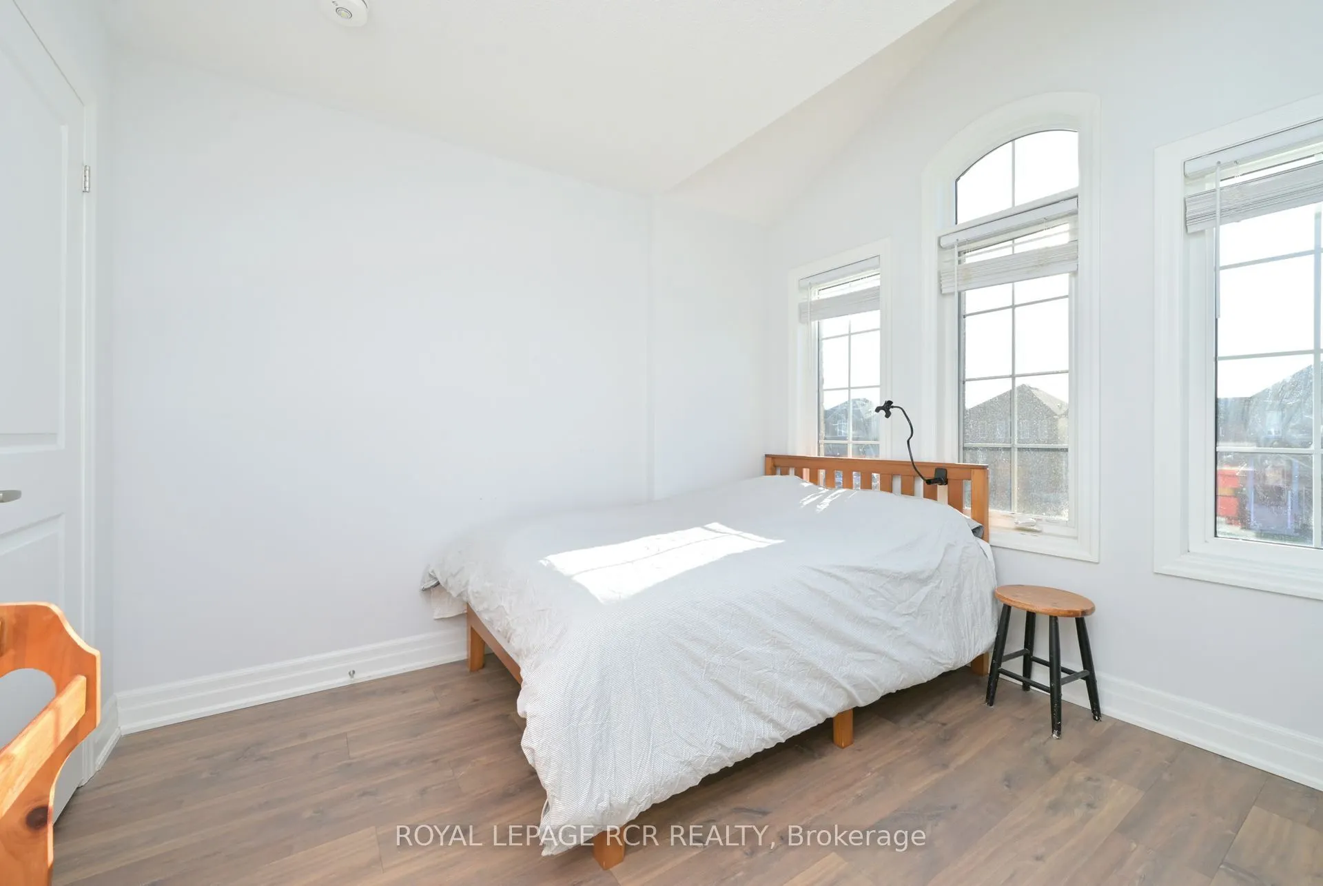 96 Wood Crescent