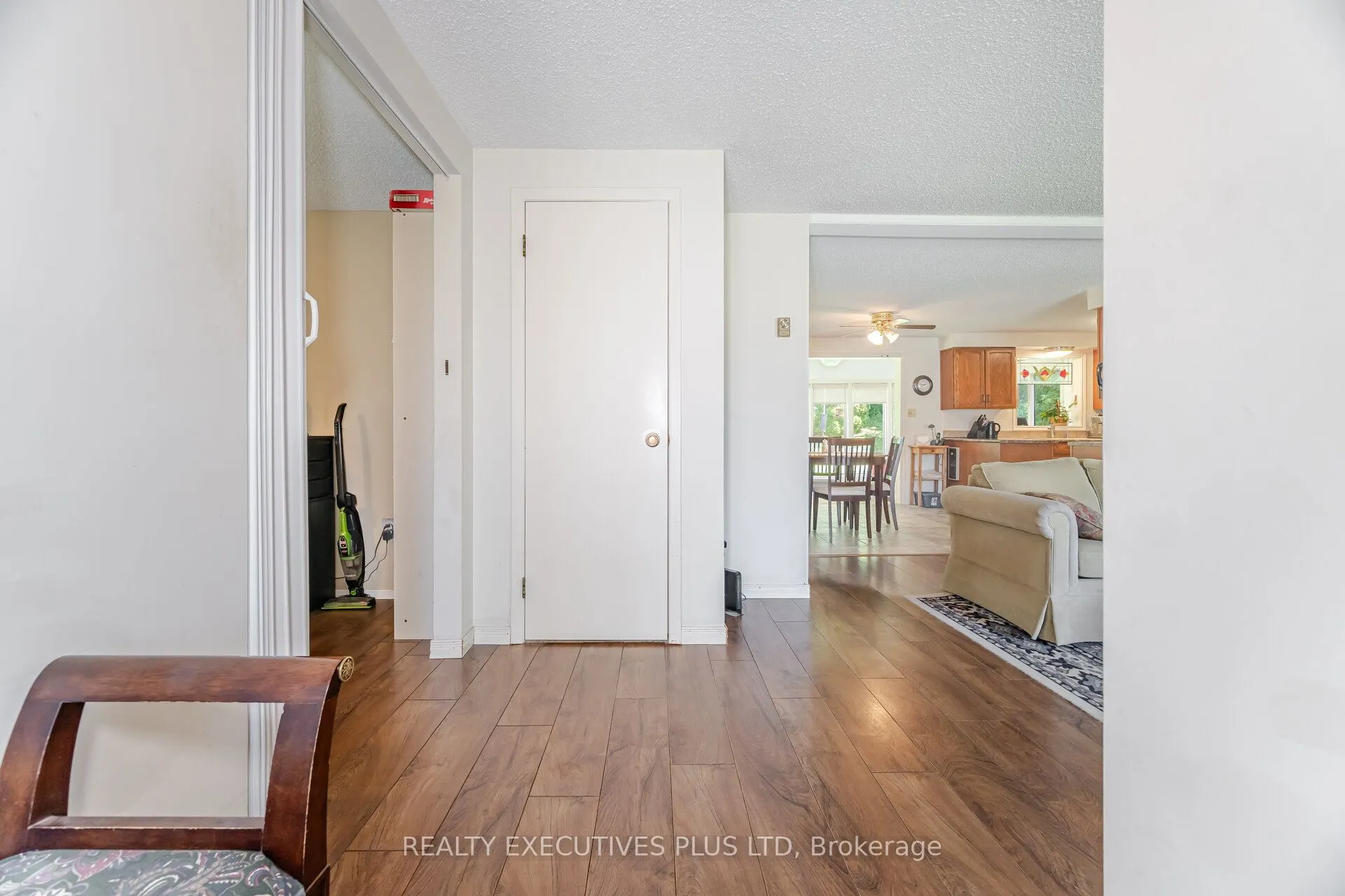 3 Pineview Court