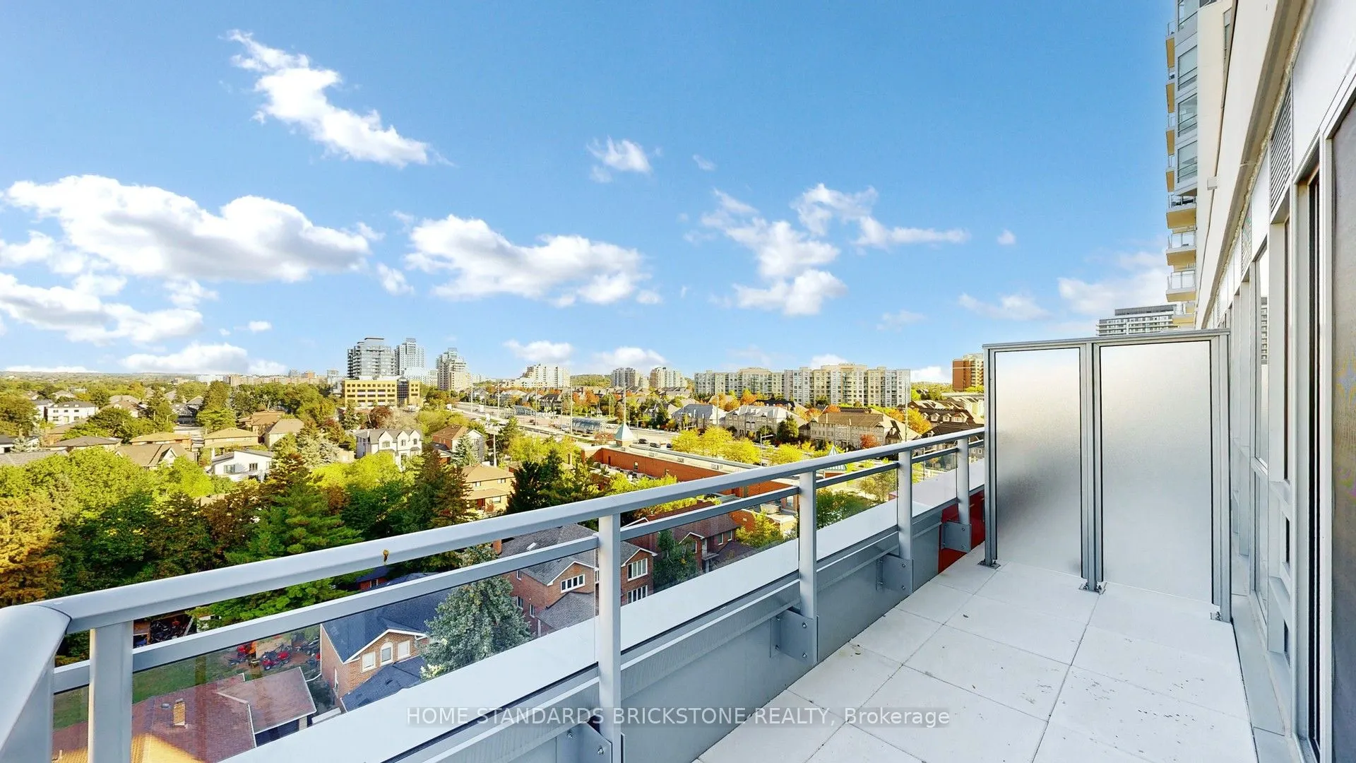 8888 Yonge Street, #711