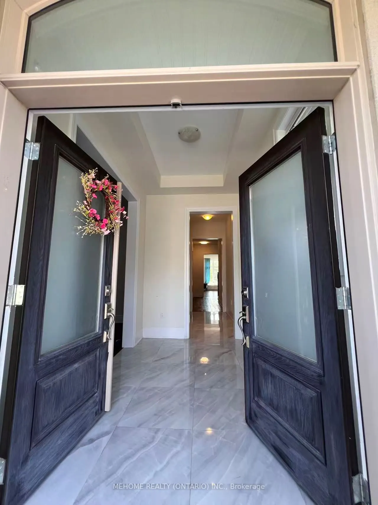 51 Bridgepointe Court