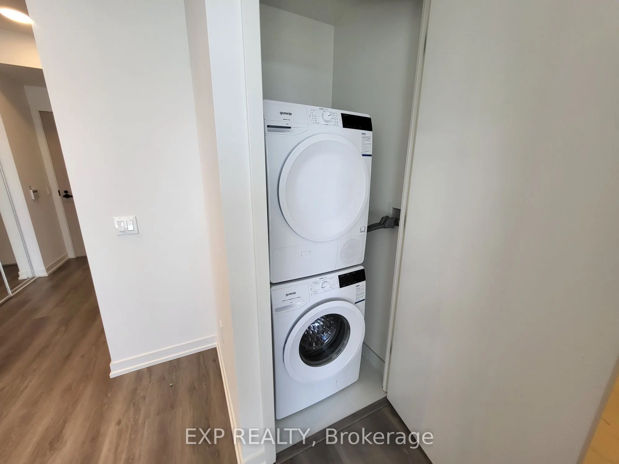 28 Interchange Way, #4501