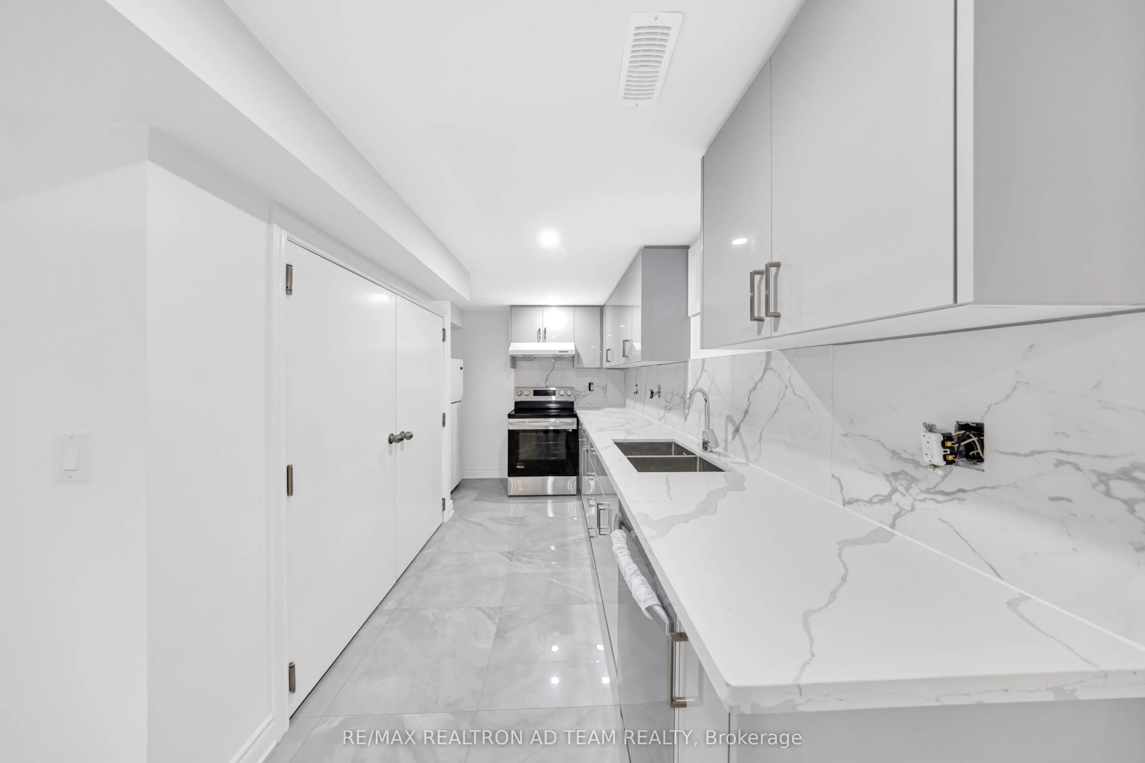 18 Windridge Drive, #Bsmnt