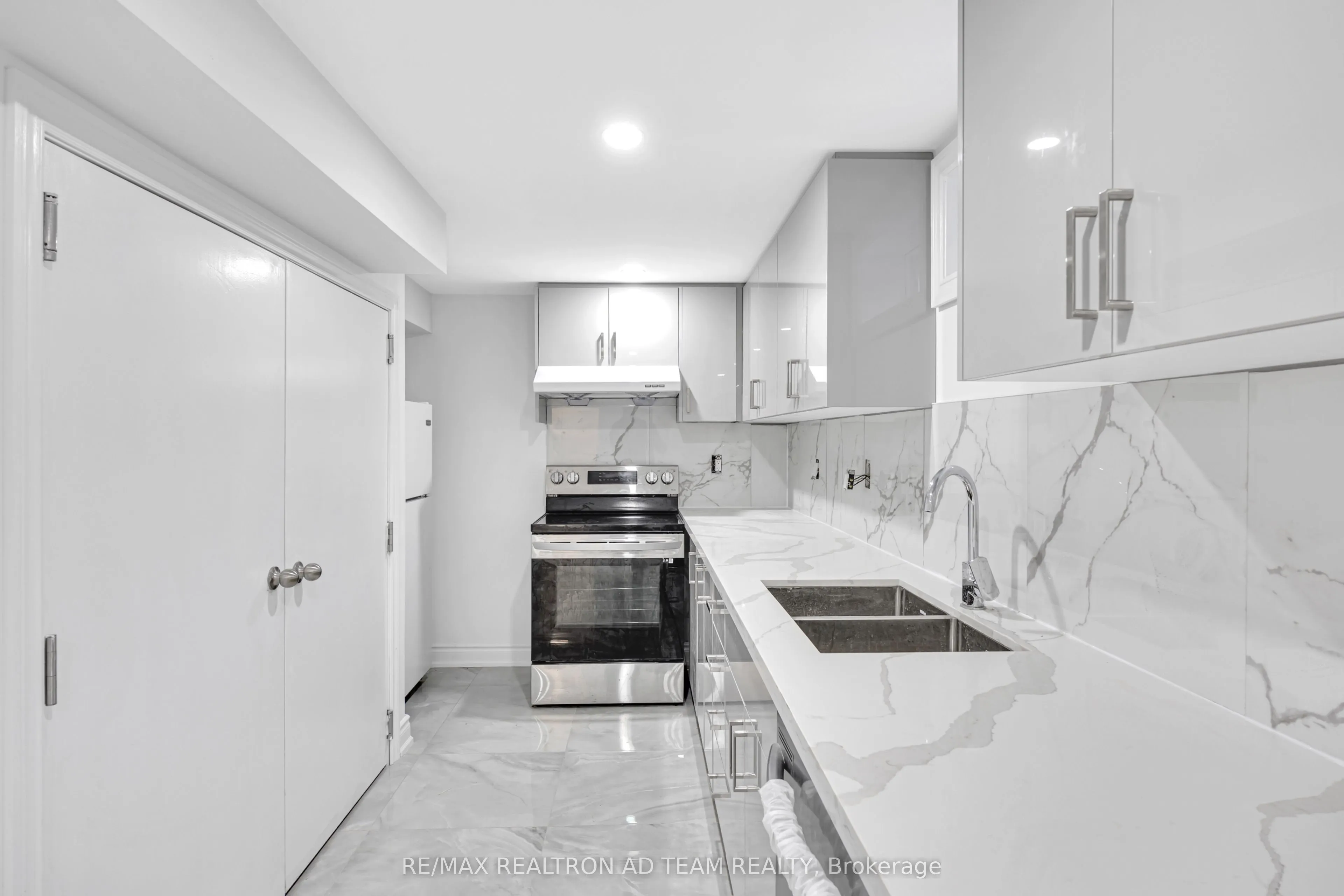 18 Windridge Drive, #Bsmnt