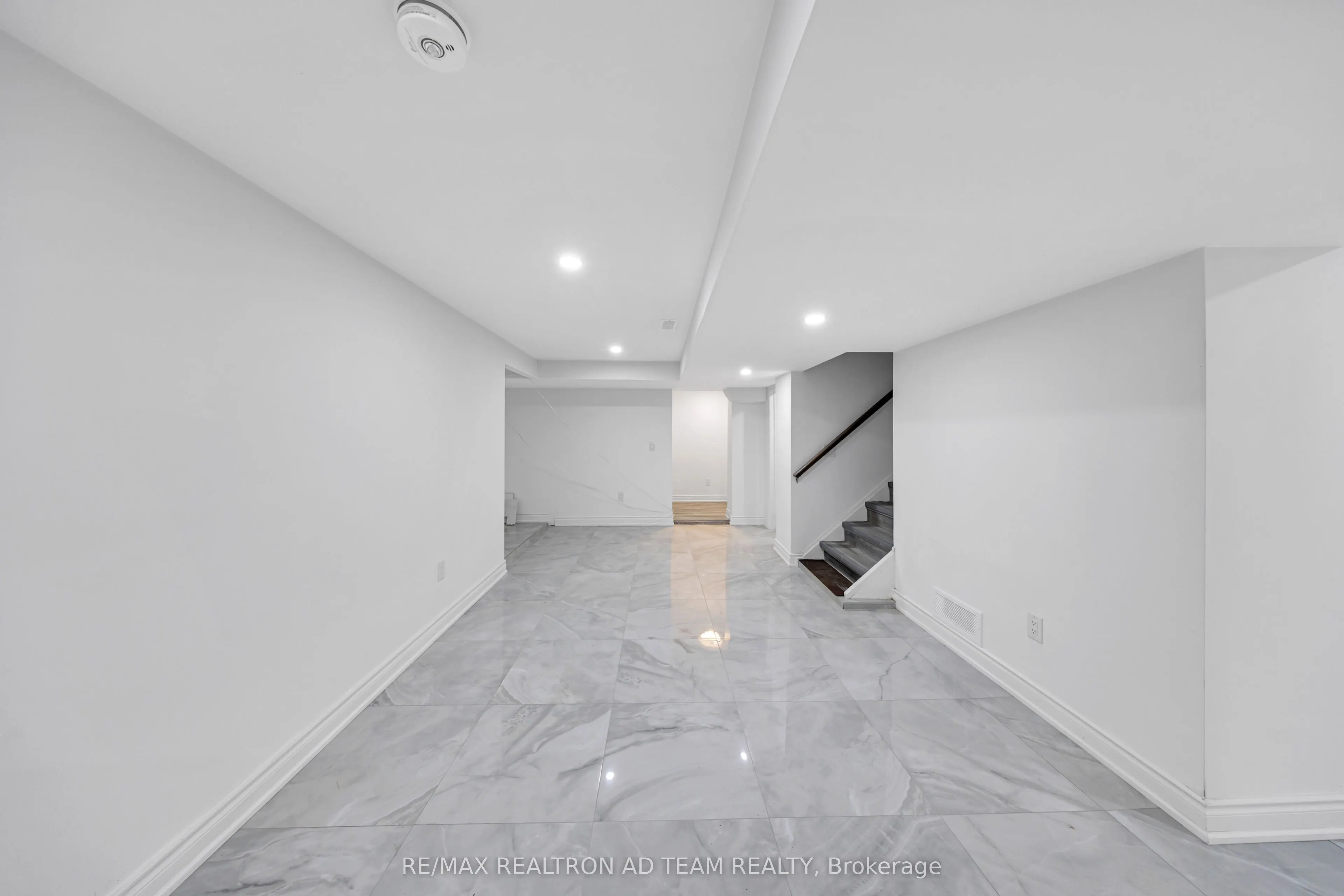 18 Windridge Drive, #Bsmnt
