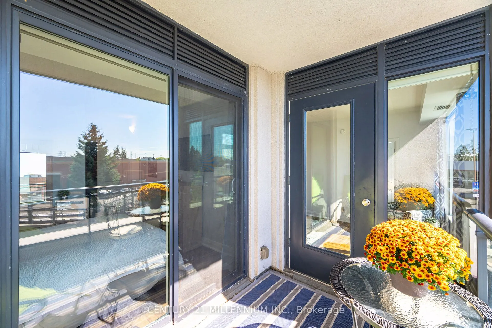 24 Woodstream Boulevard, #217