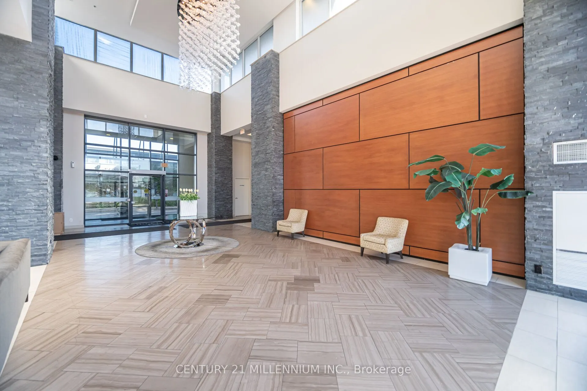 24 Woodstream Boulevard, #217
