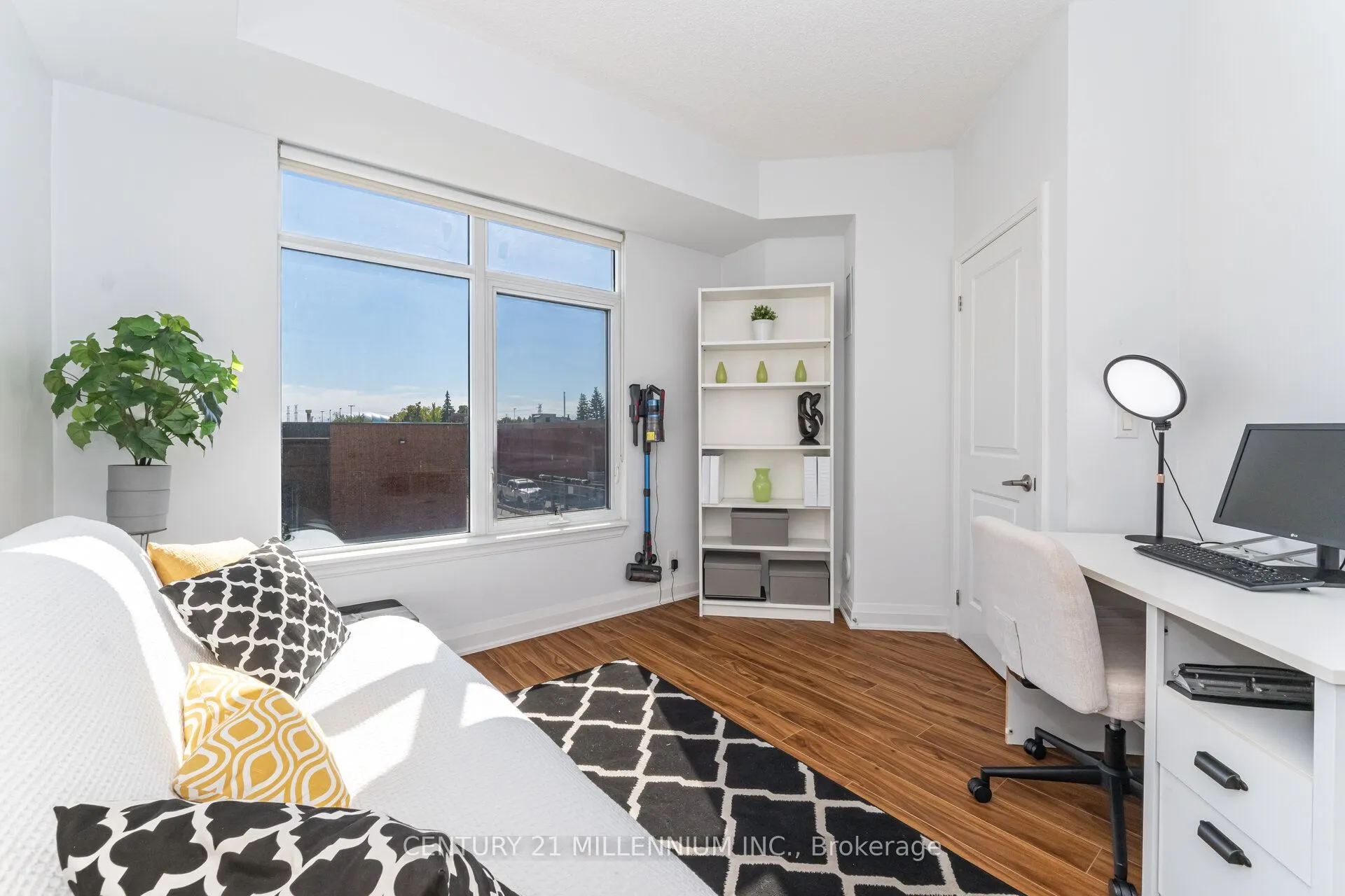24 Woodstream Boulevard, #217