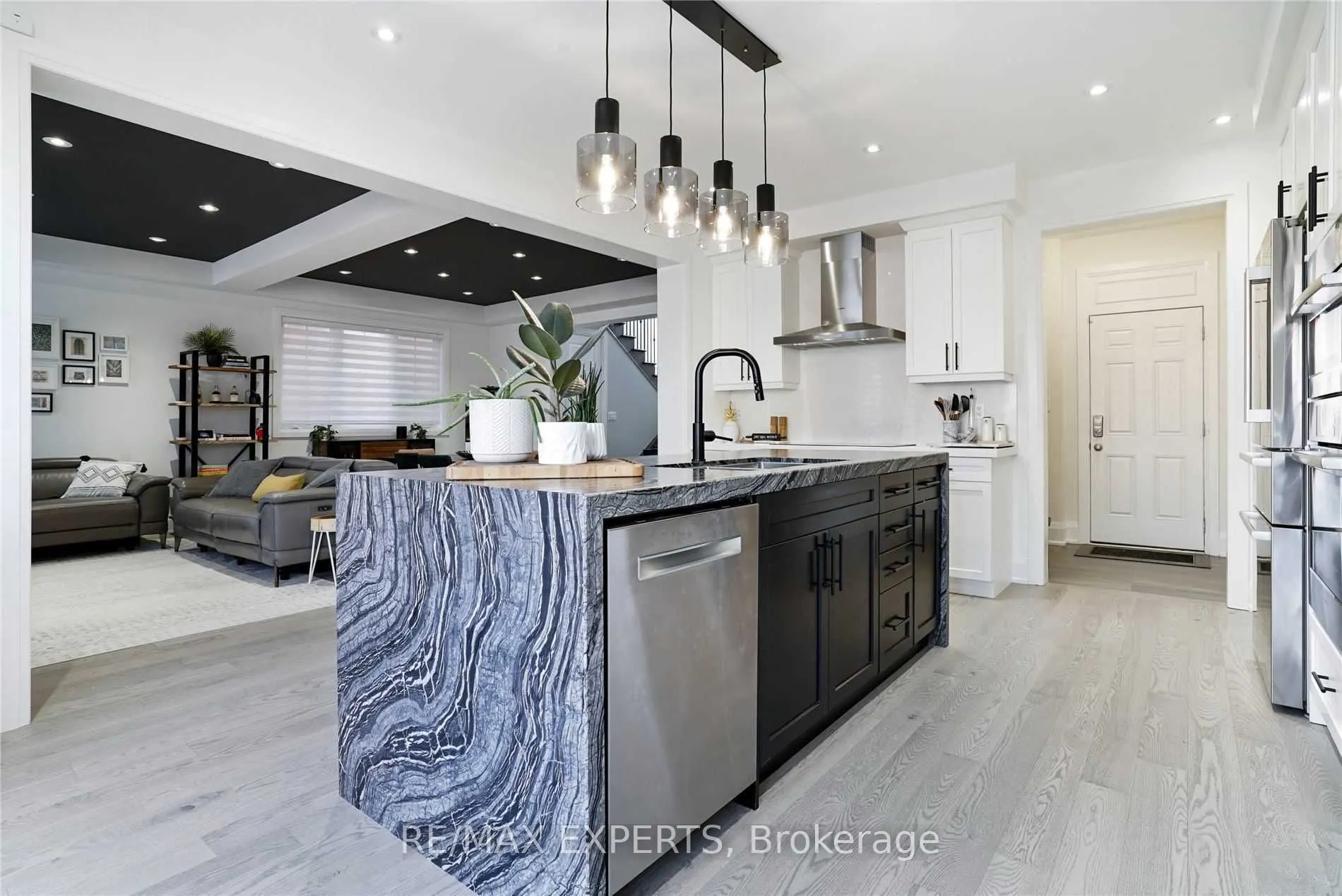 38 Chorus Crescent