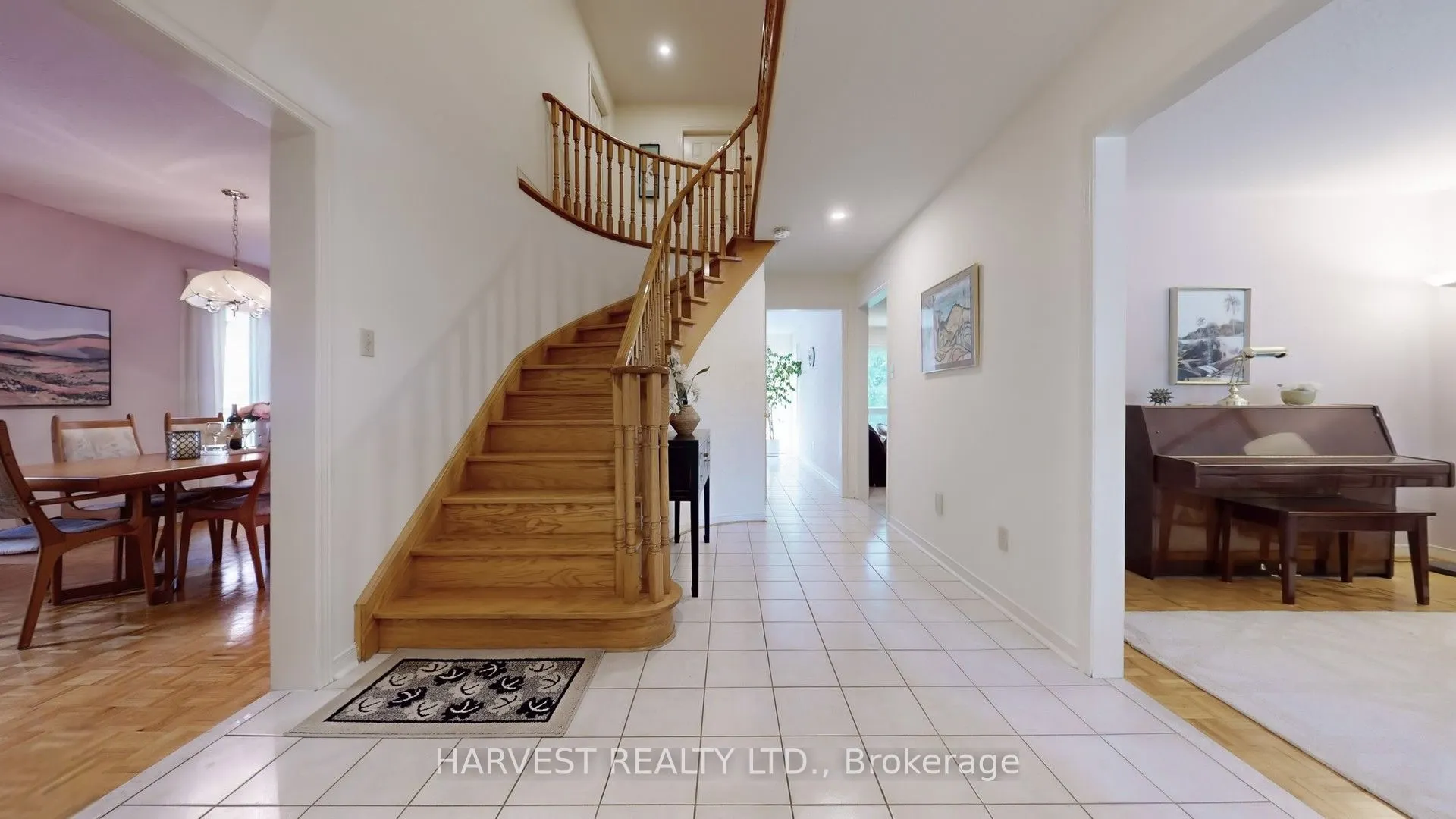 57 Summitcrest Drive