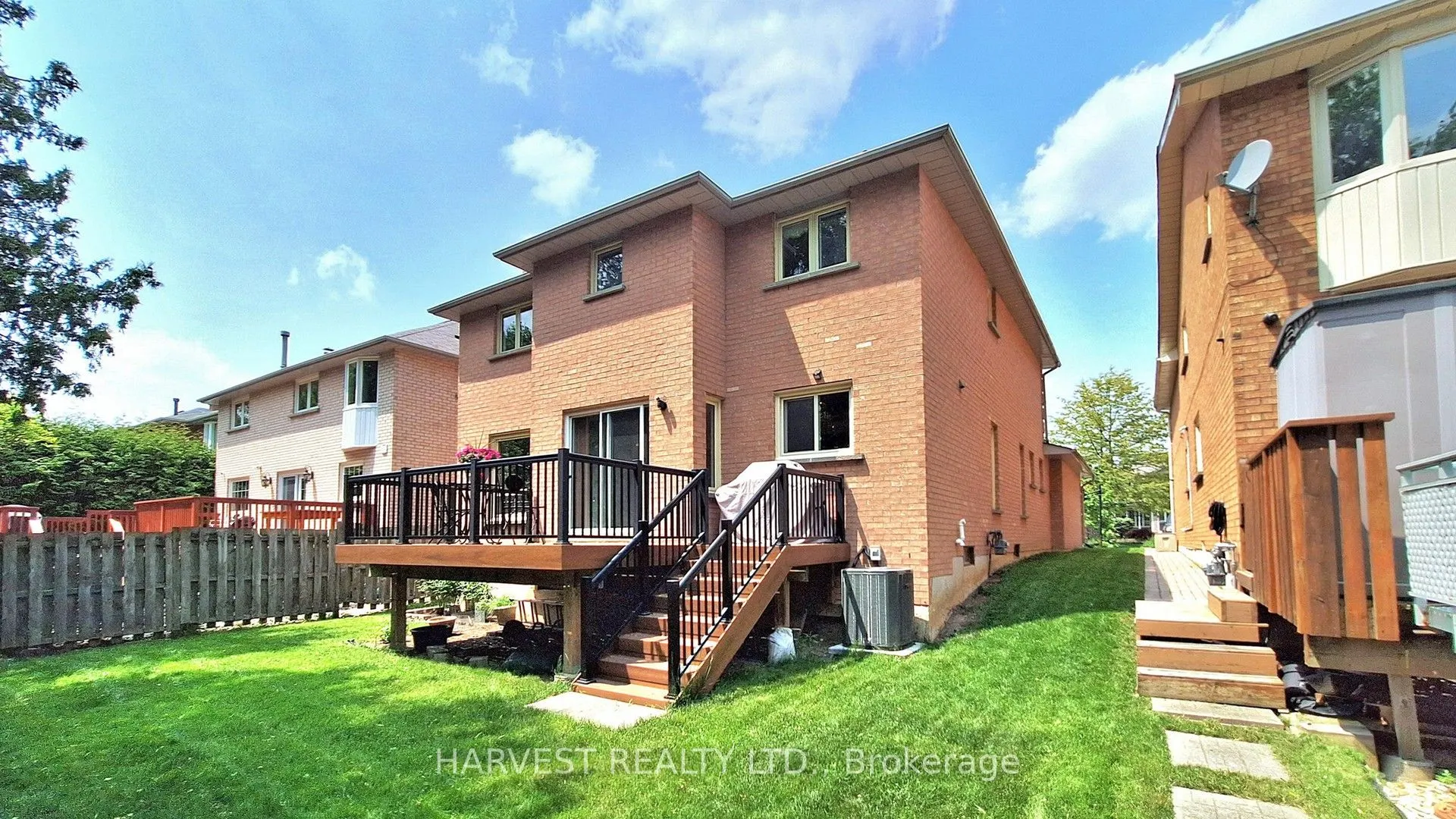 57 Summitcrest Drive