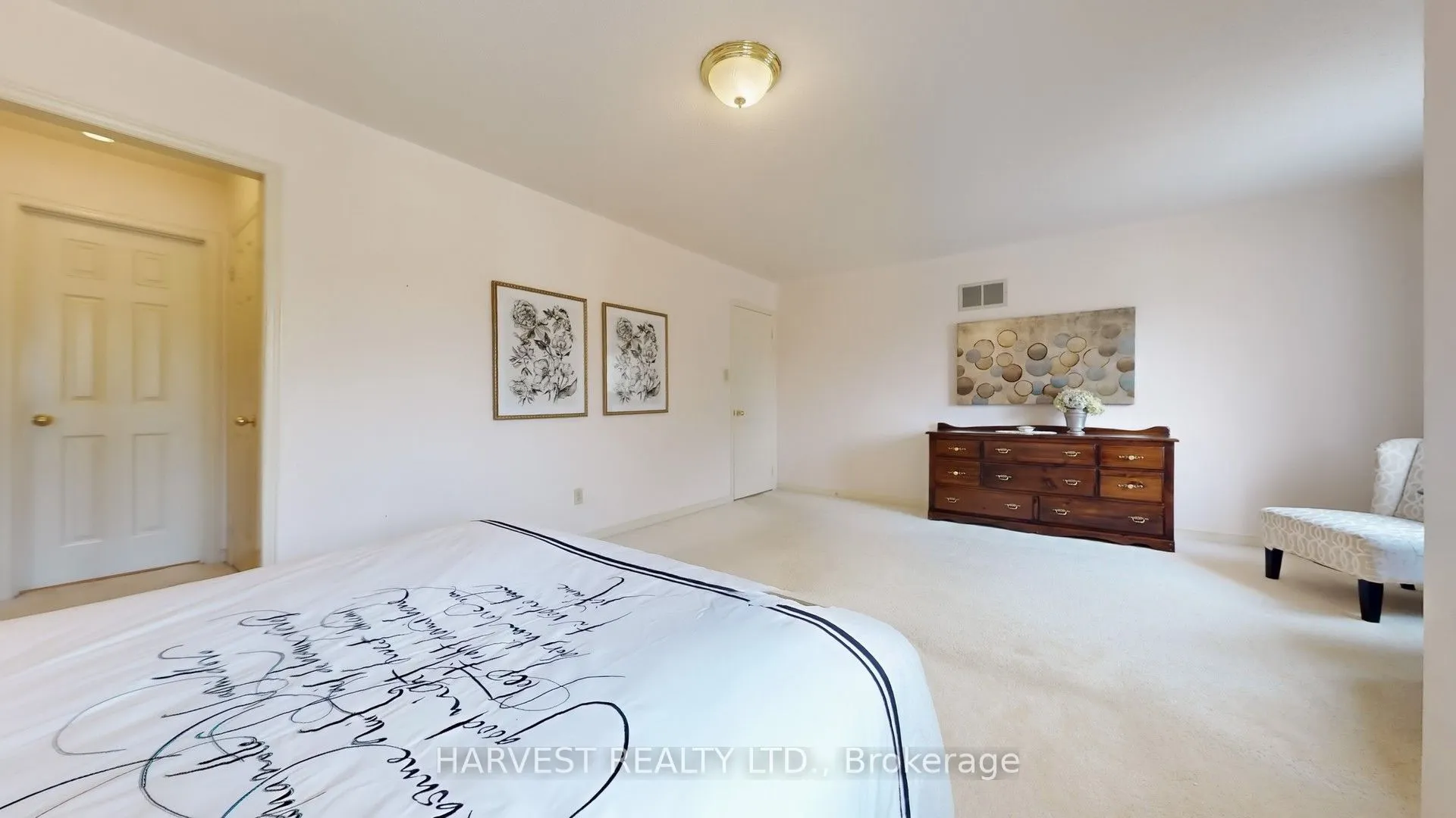 57 Summitcrest Drive