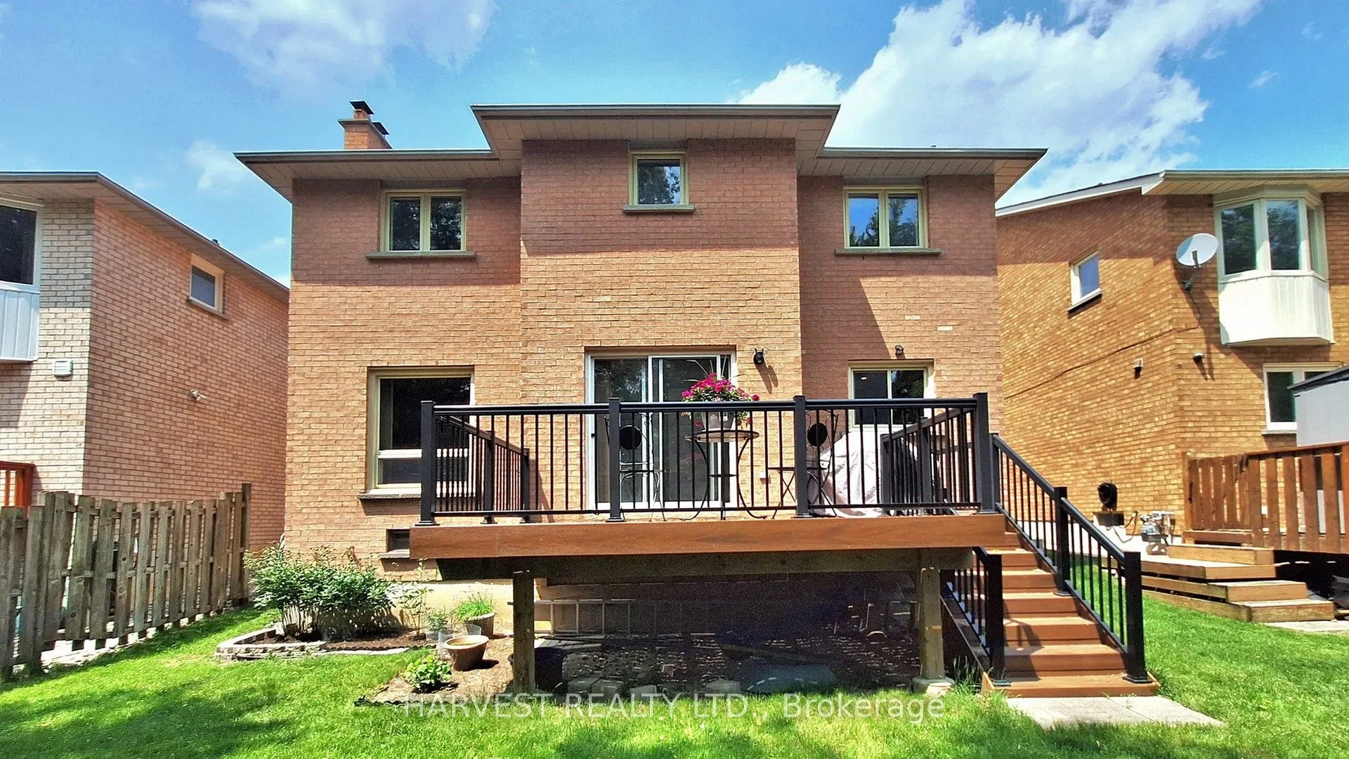 57 Summitcrest Drive