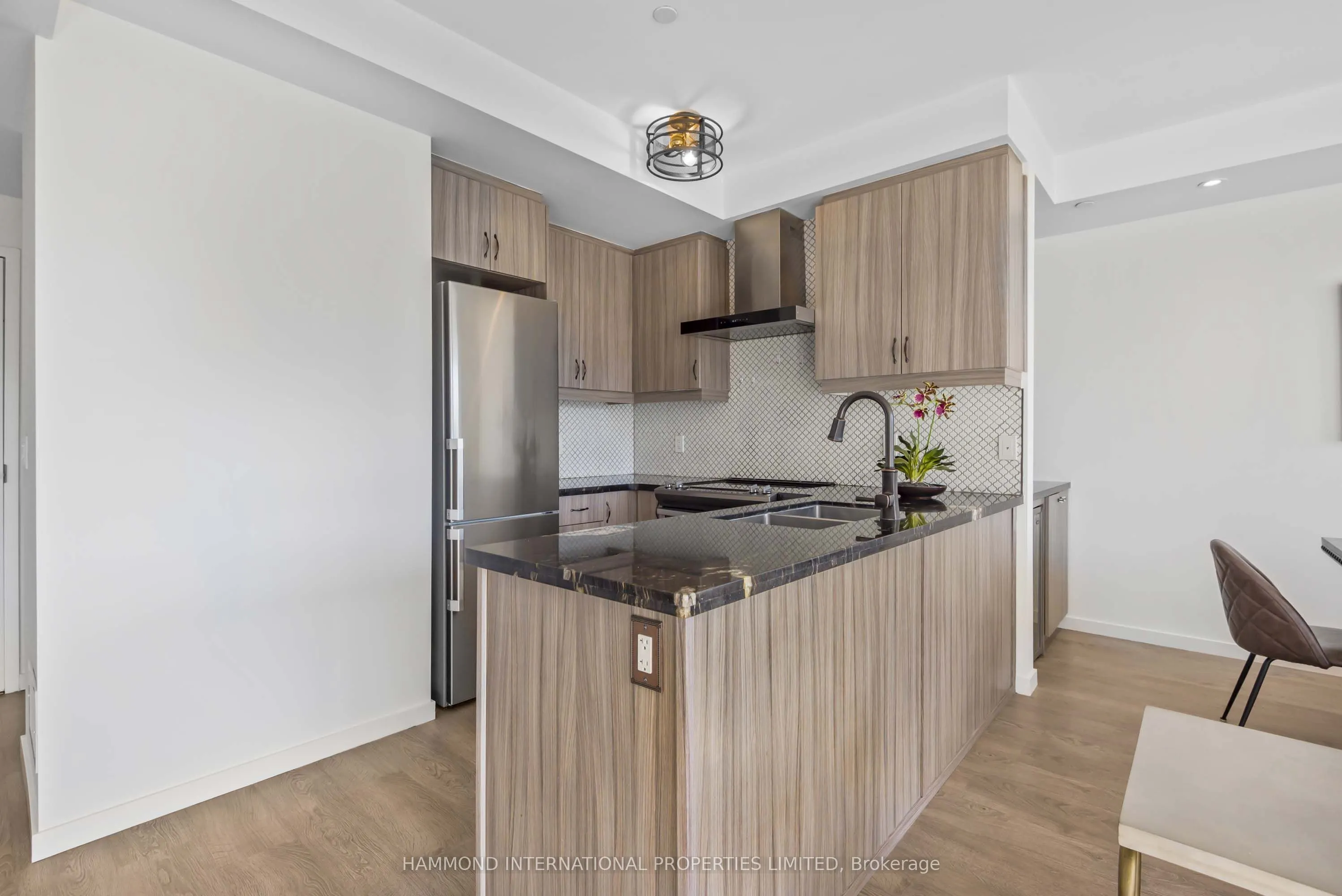 600 Alex Gardner Circle, #114