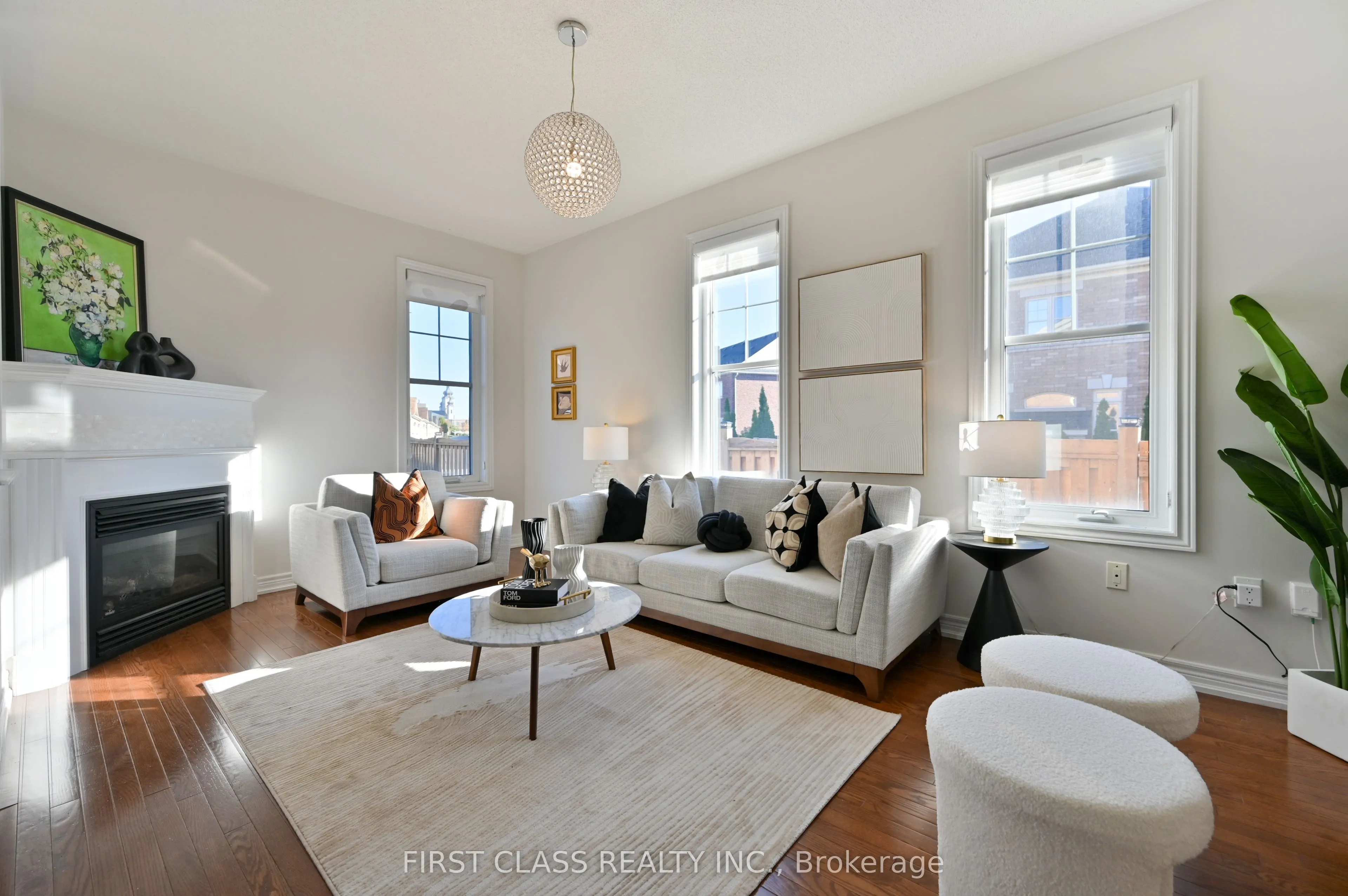12 Princess Diana Drive