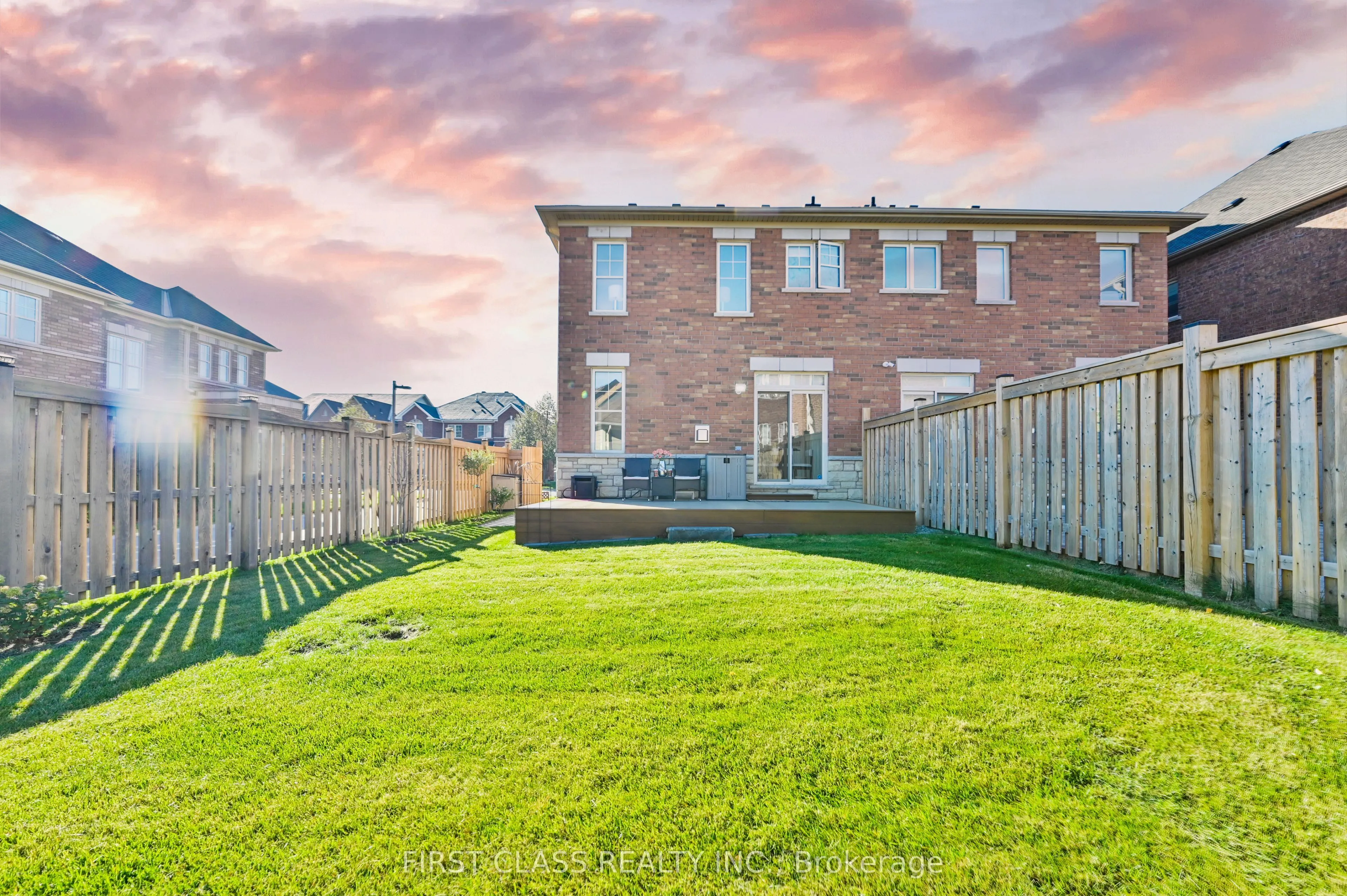 12 Princess Diana Drive