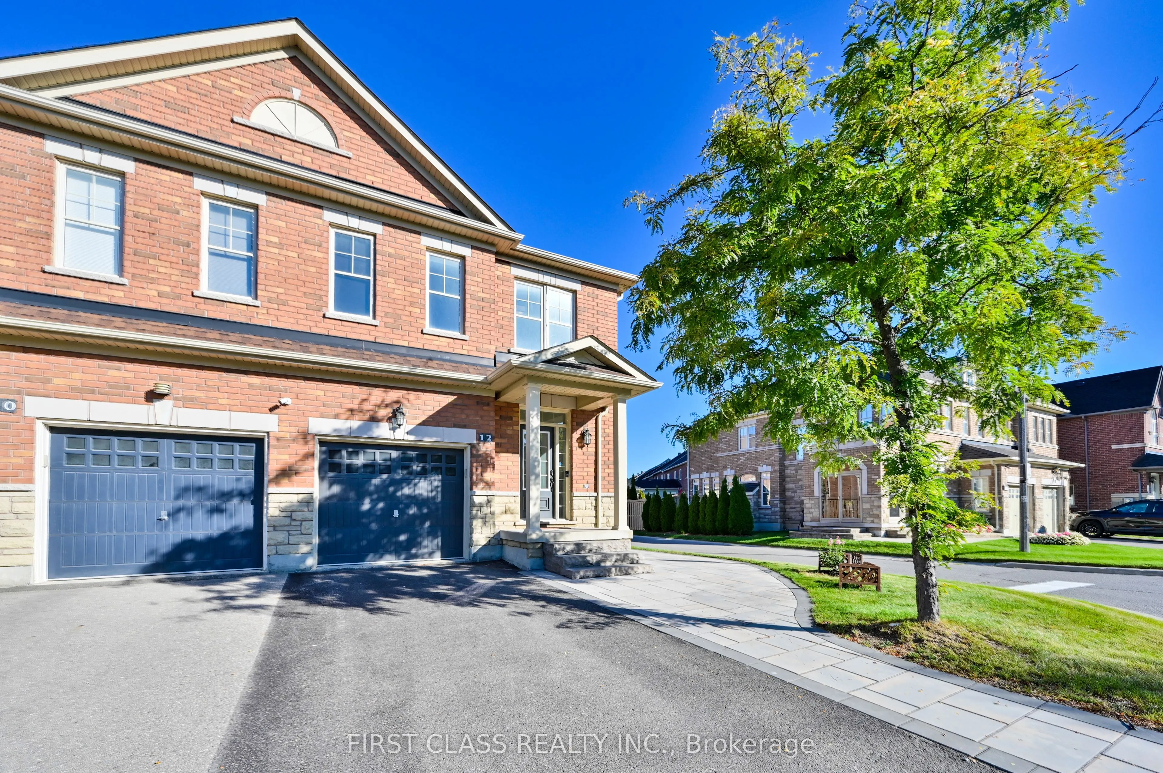 12 Princess Diana Drive