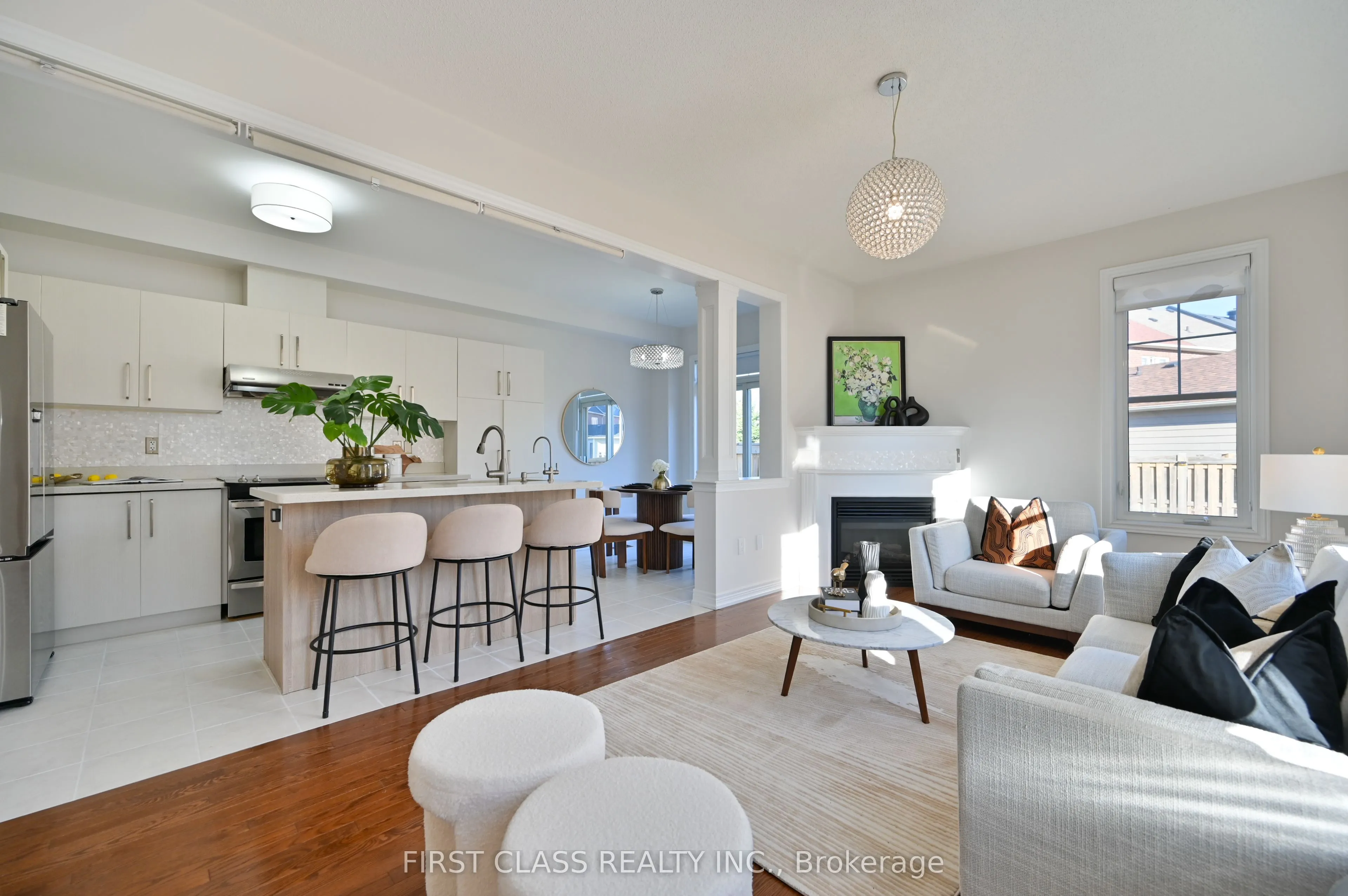 12 Princess Diana Drive