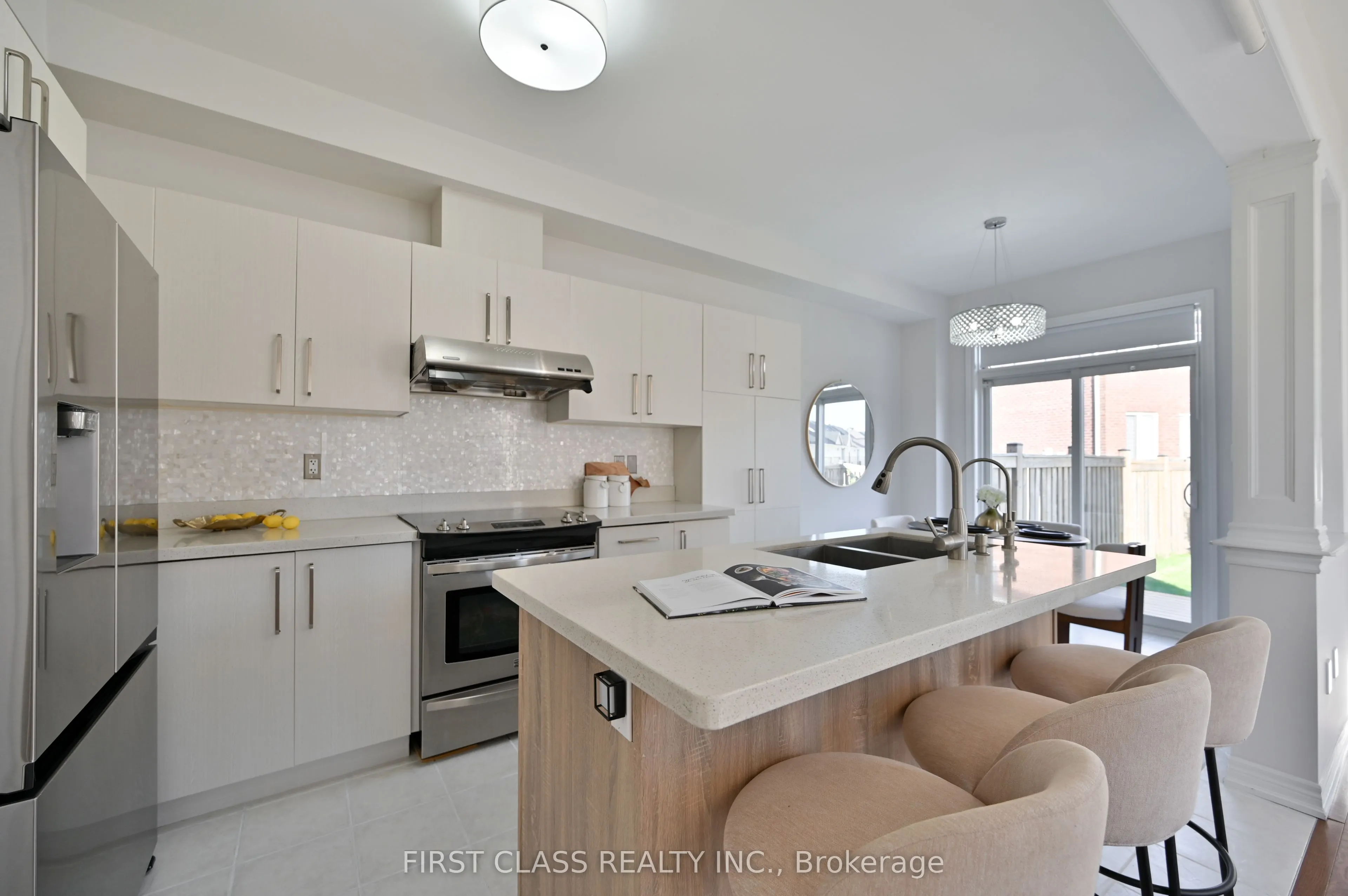 12 Princess Diana Drive