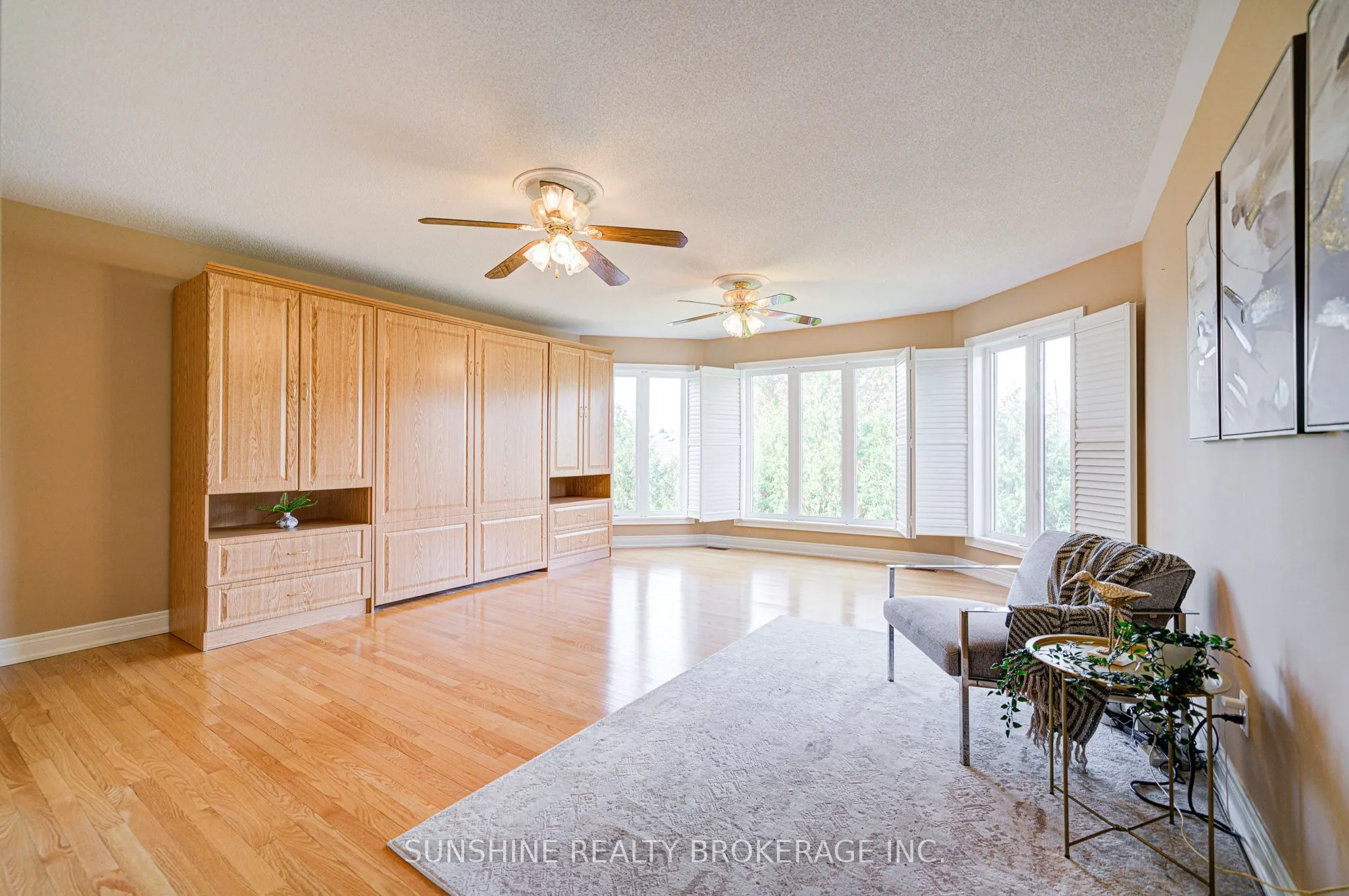 19 Aspen Leaf Court