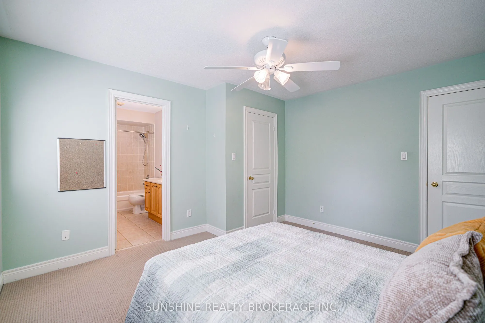 19 Aspen Leaf Court