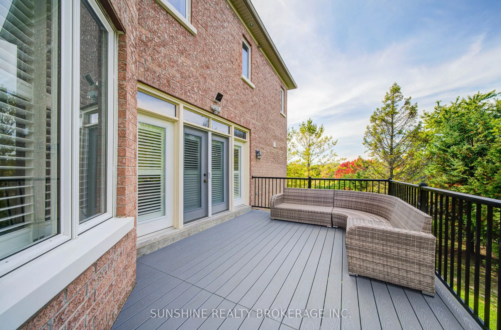 19 Aspen Leaf Court