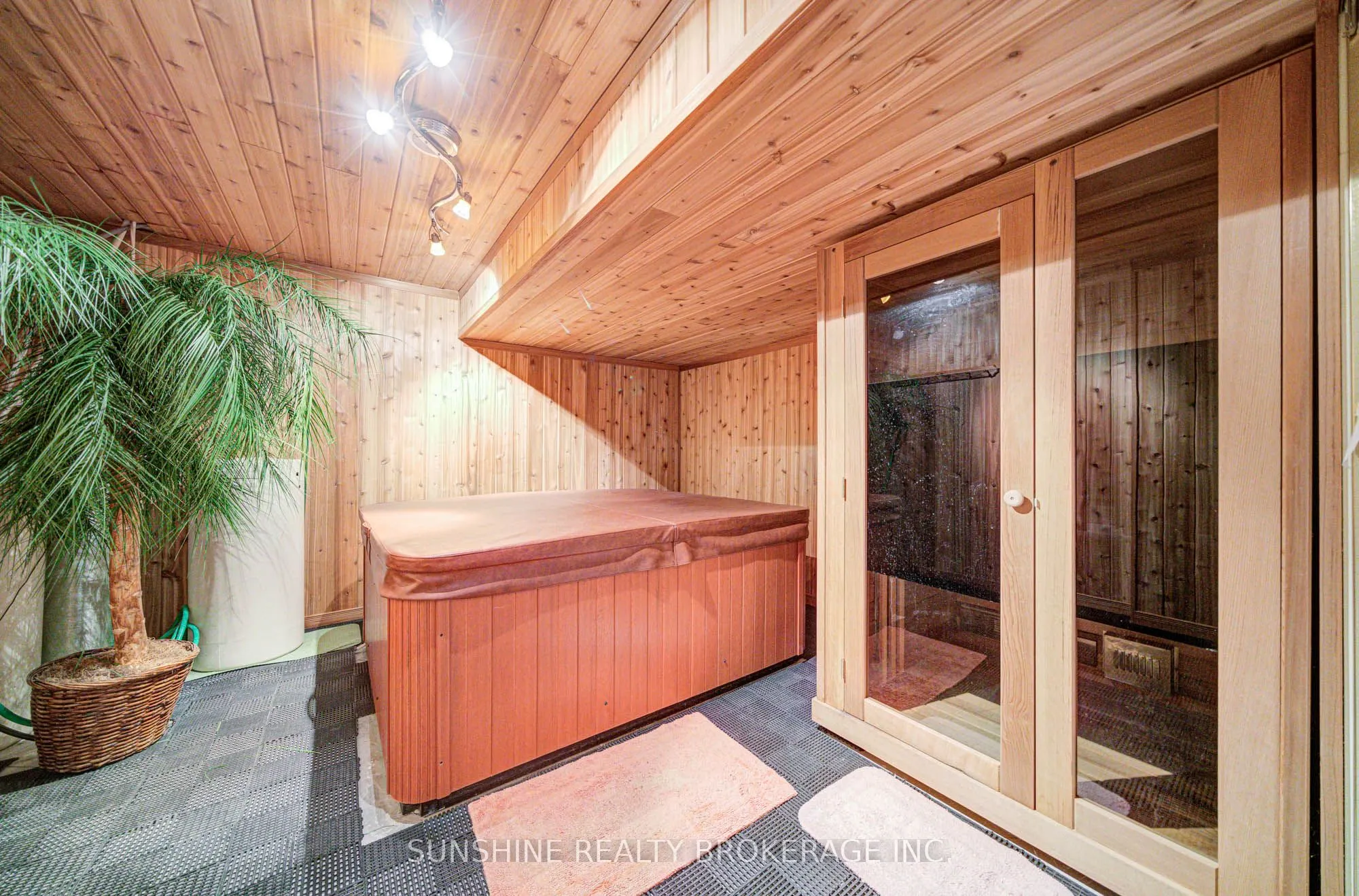 19 Aspen Leaf Court