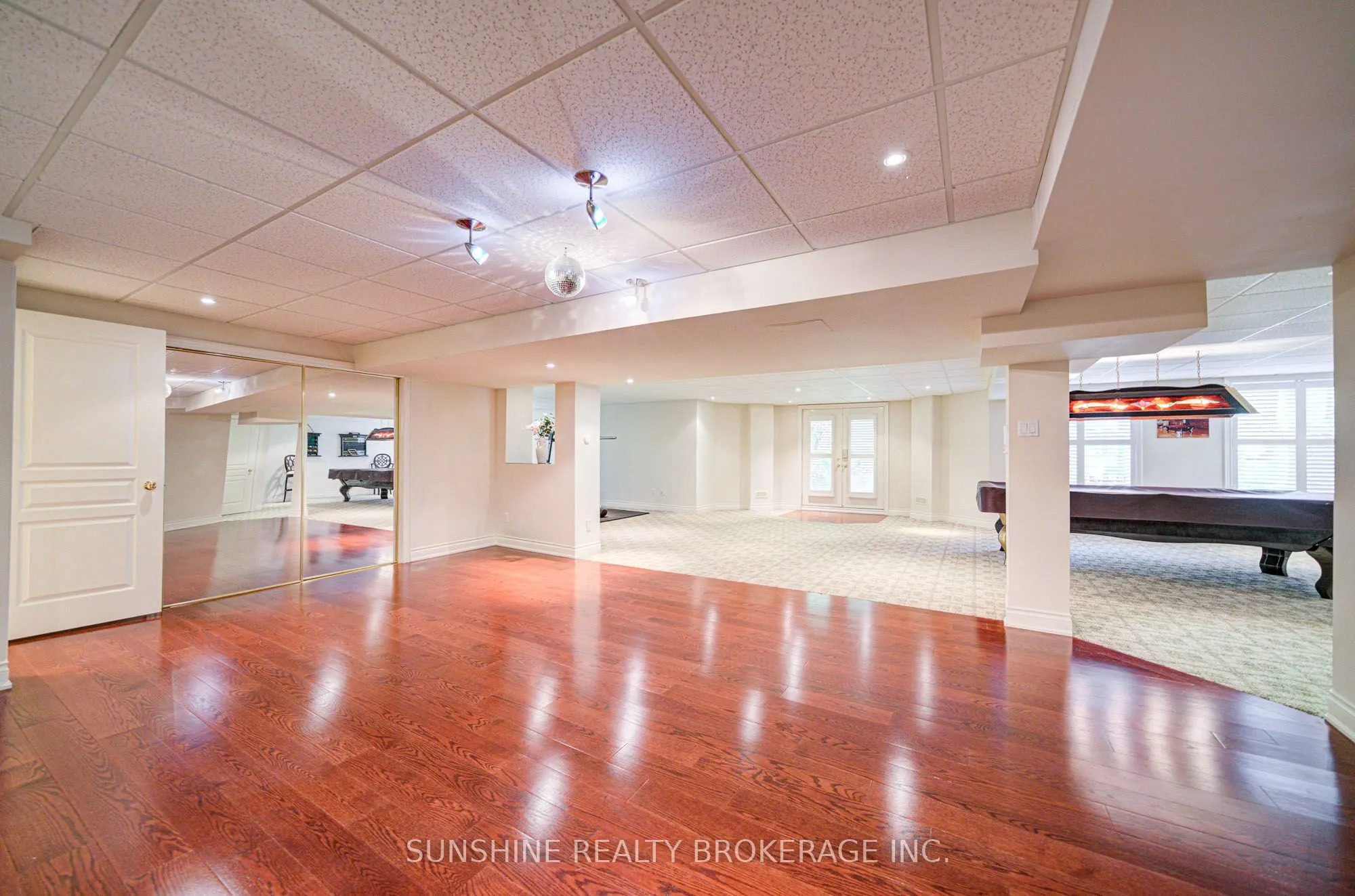 19 Aspen Leaf Court