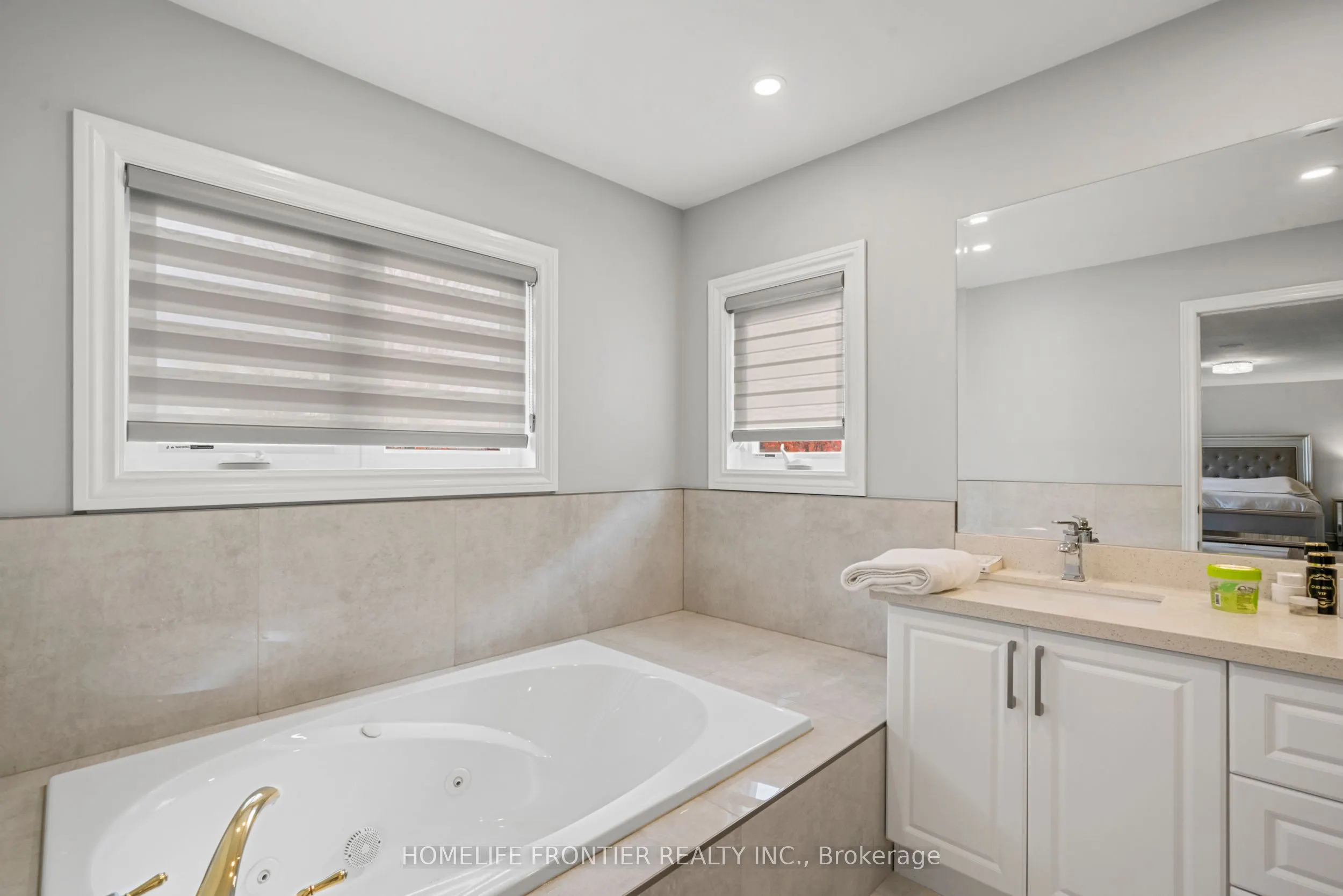 7 Edenbrook Crescent
