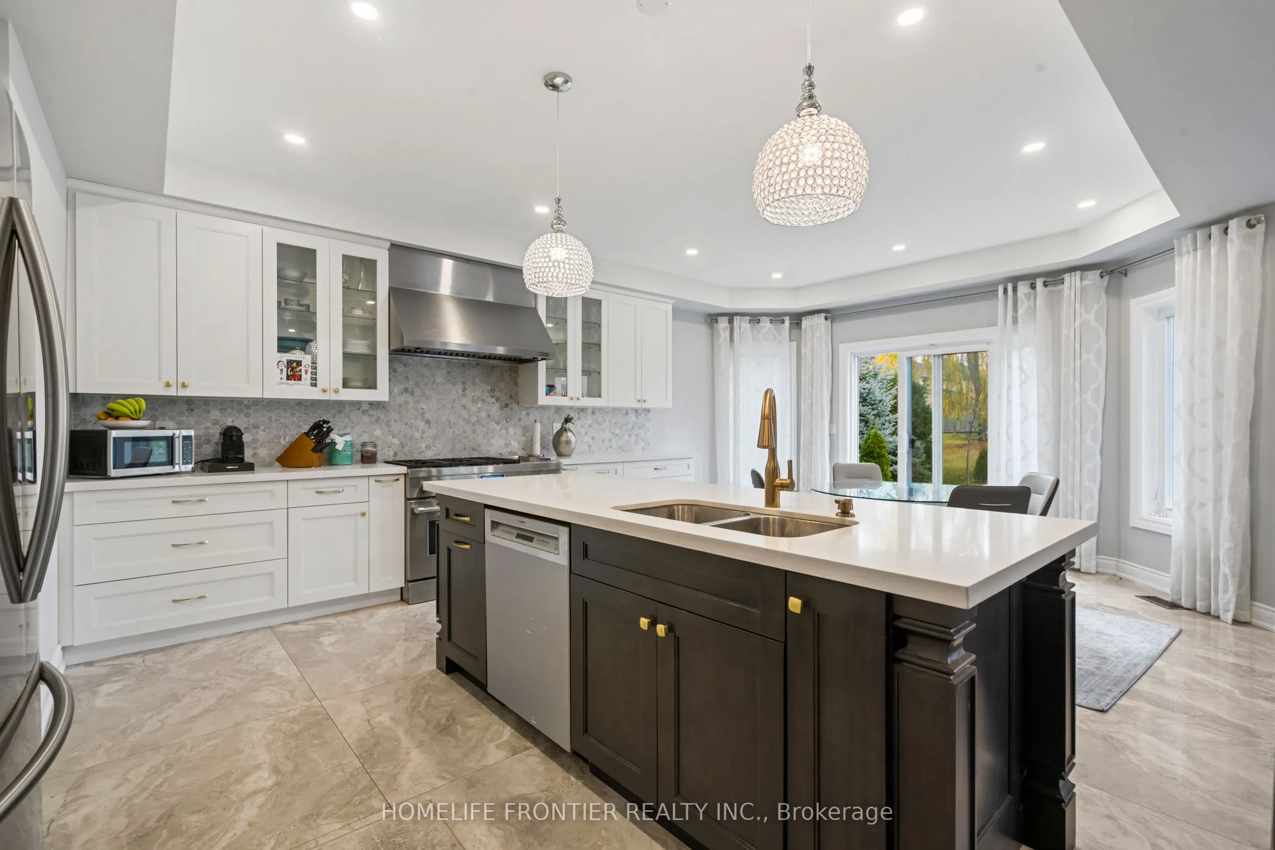 7 Edenbrook Crescent