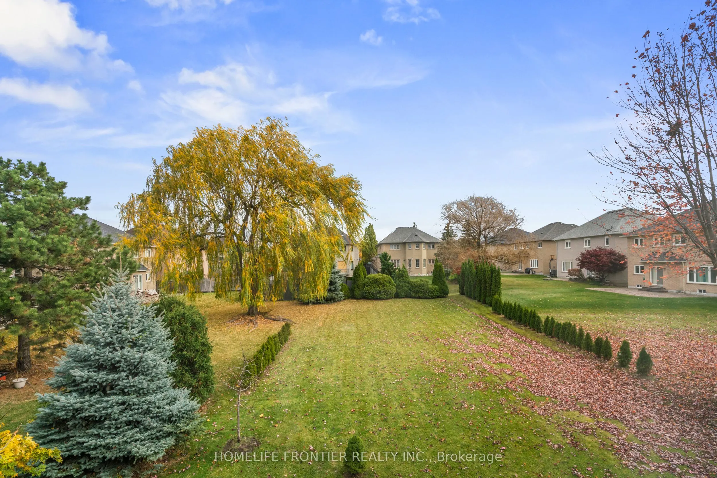 7 Edenbrook Crescent