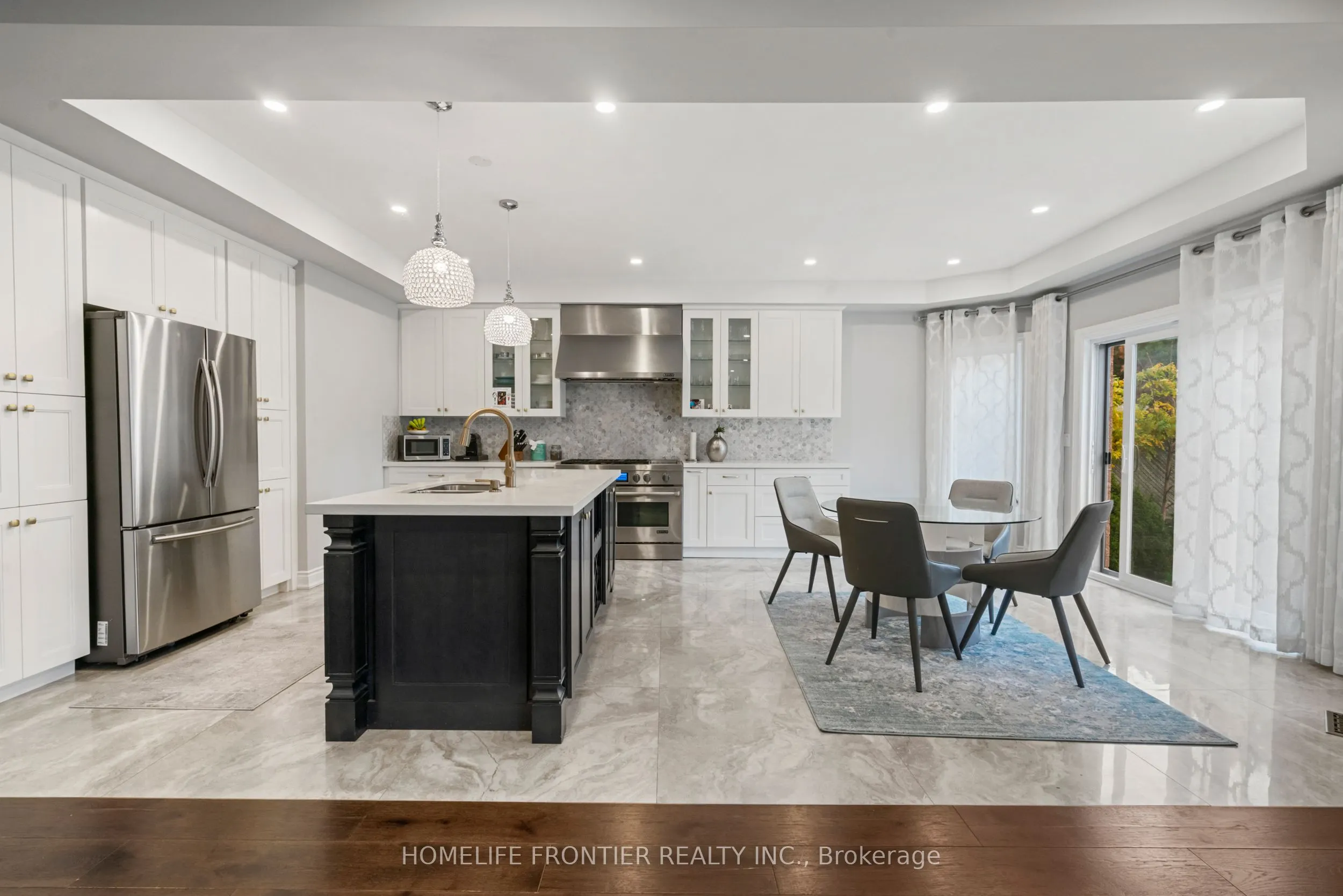 7 Edenbrook Crescent