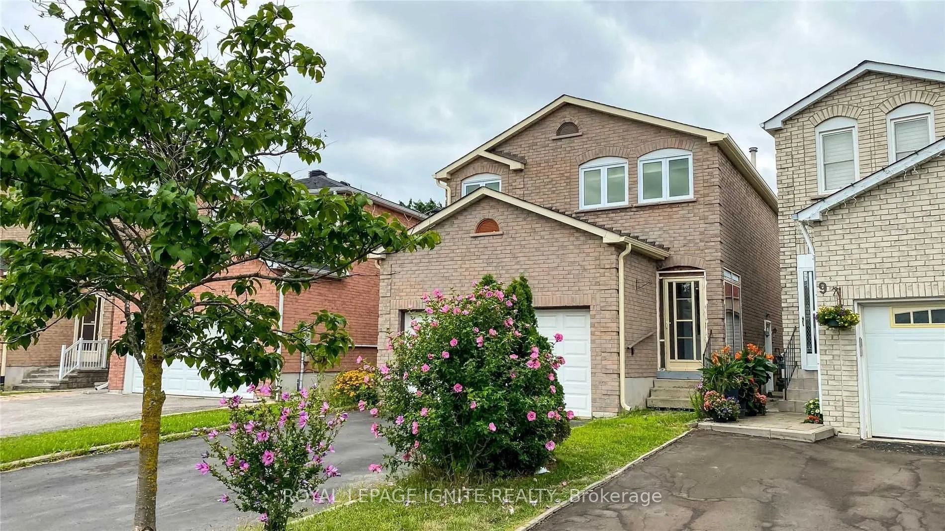 11 James Edward Drive