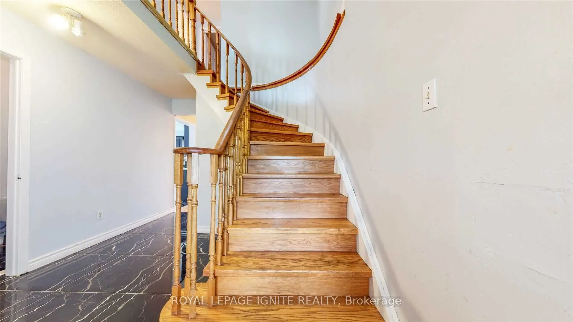 11 James Edward Drive