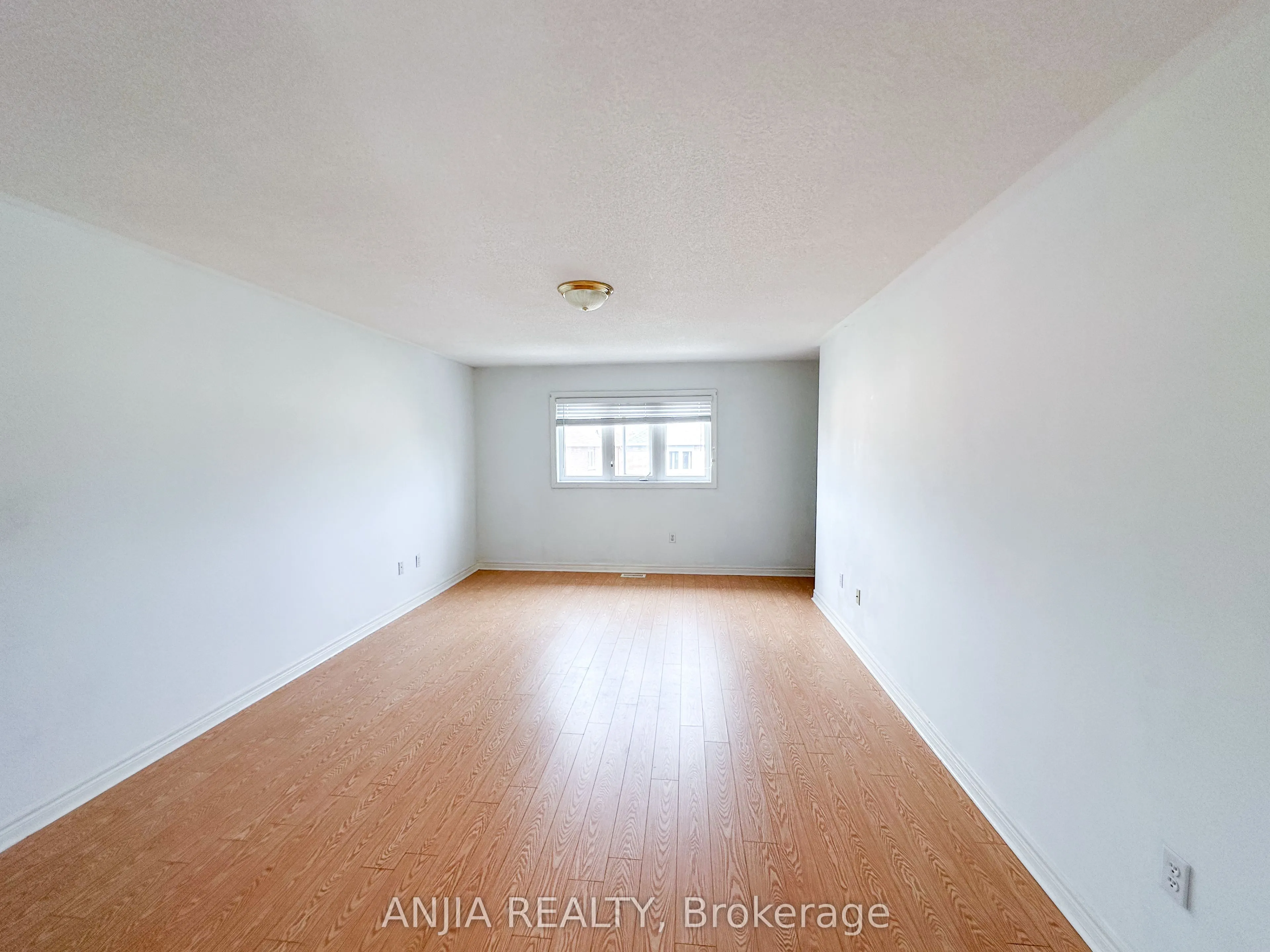 18 Balmano Road, #Upper