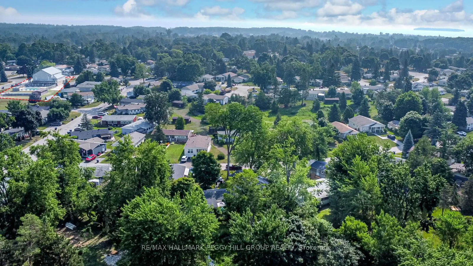 85 Hawthorne Drive