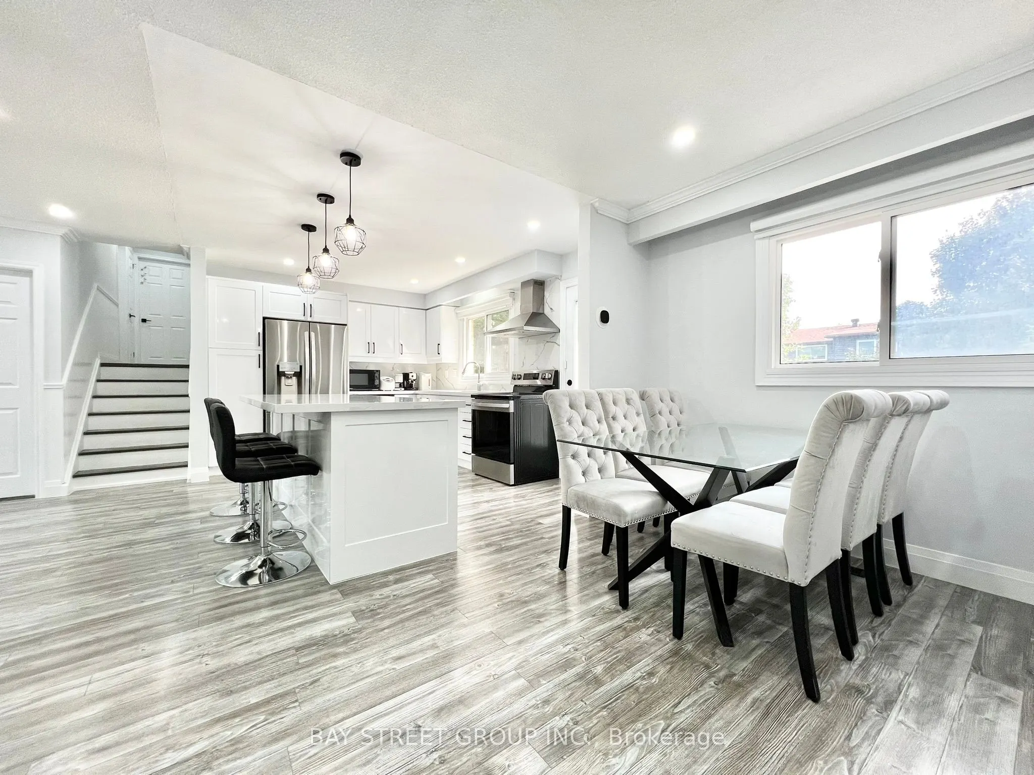 93 Parkway Avenue