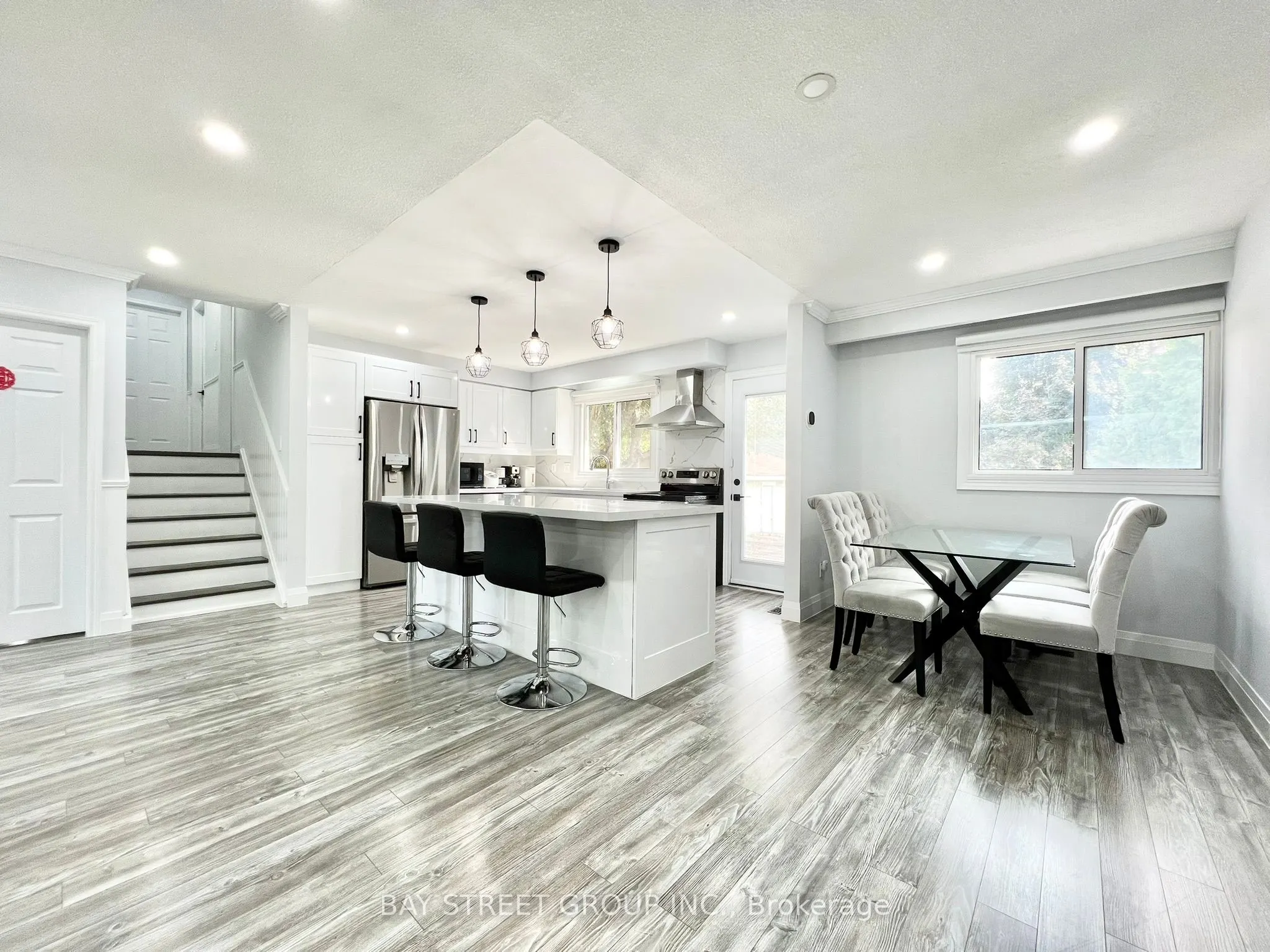 93 Parkway Avenue