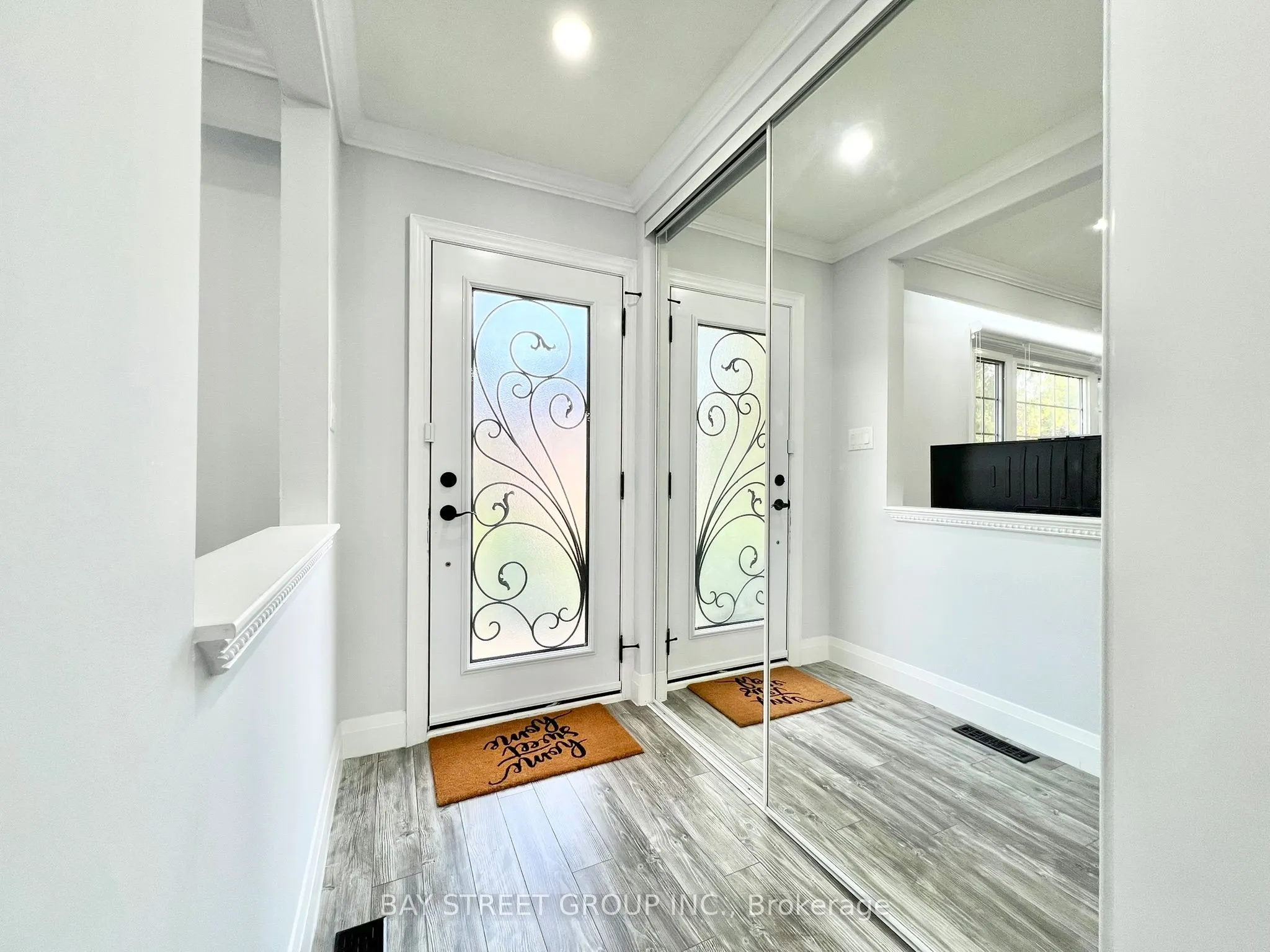 93 Parkway Avenue
