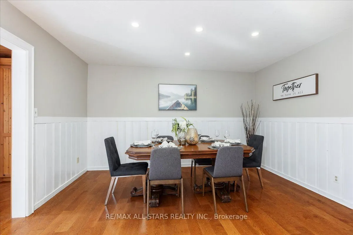 1 Cedarhurst Park